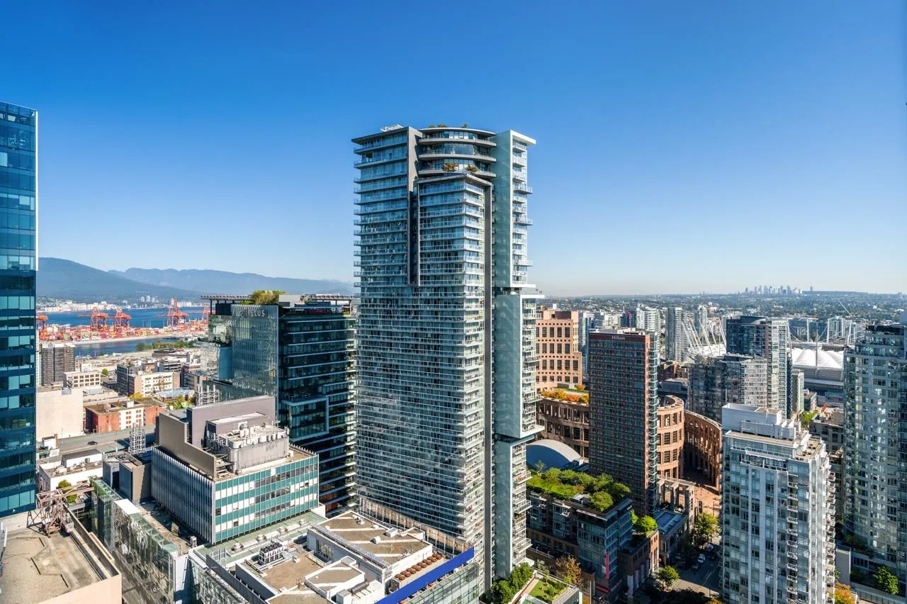 3309 833 Seymour Street