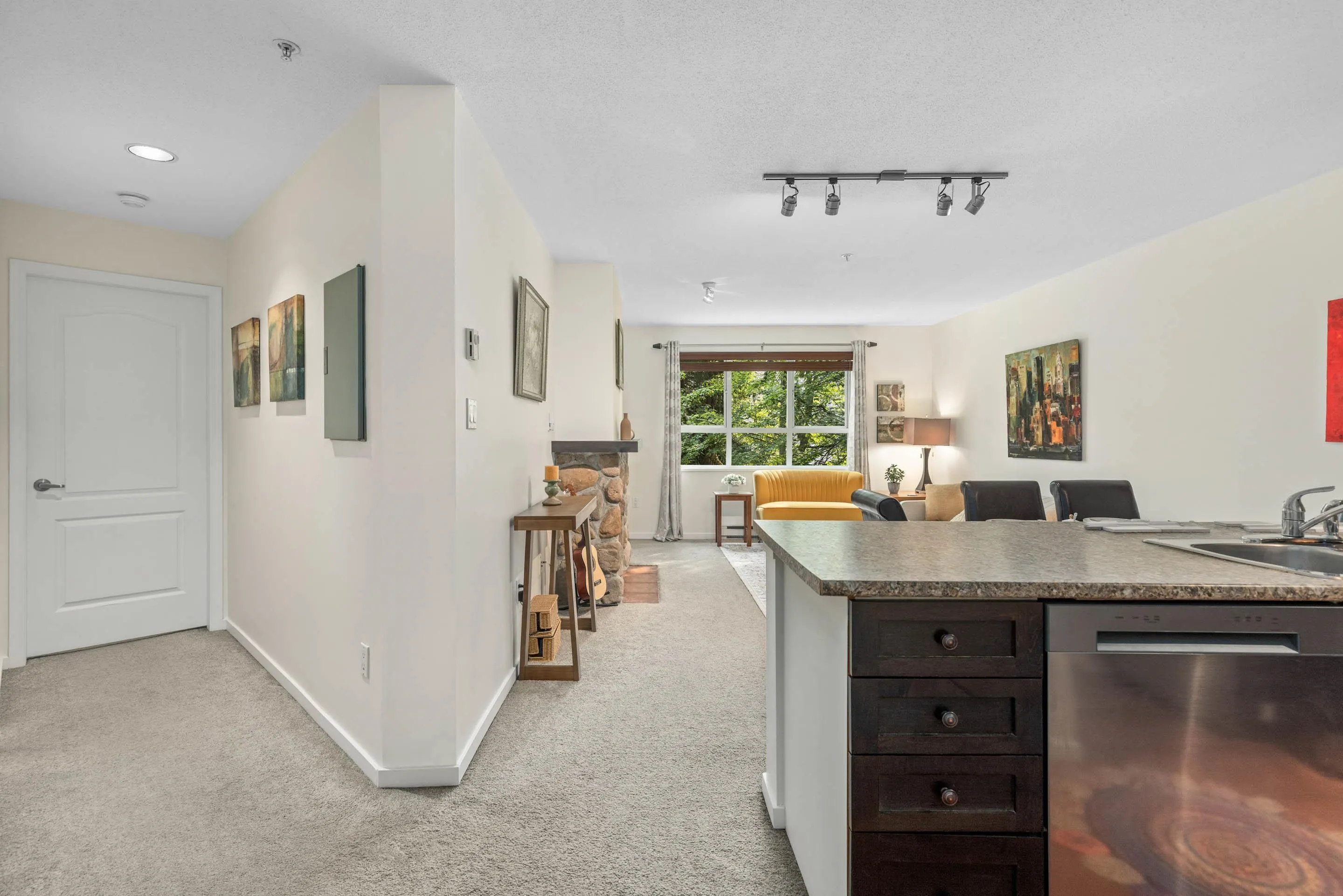 203 4314 Main Street