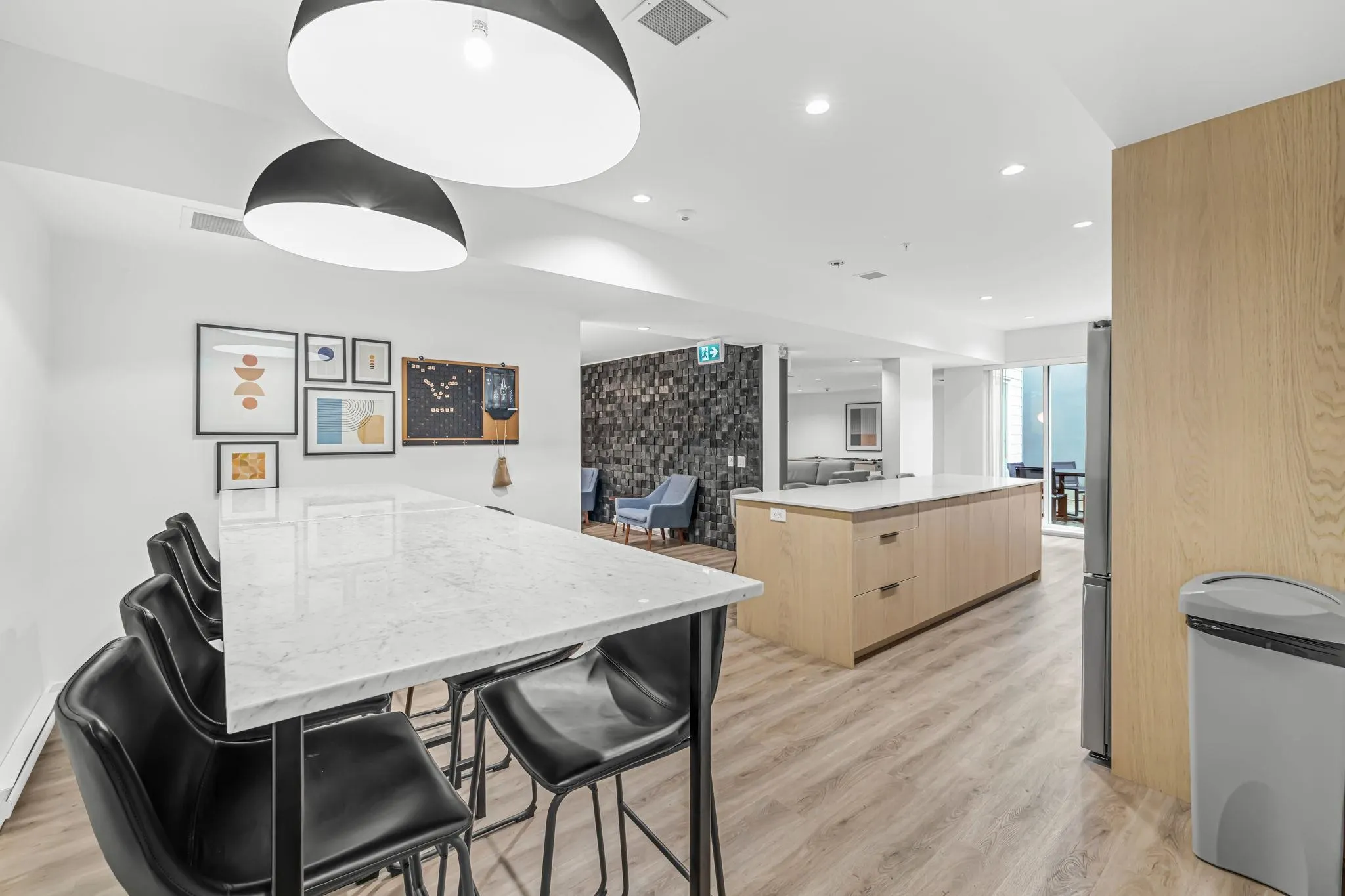 305 3229 St. Johns Street