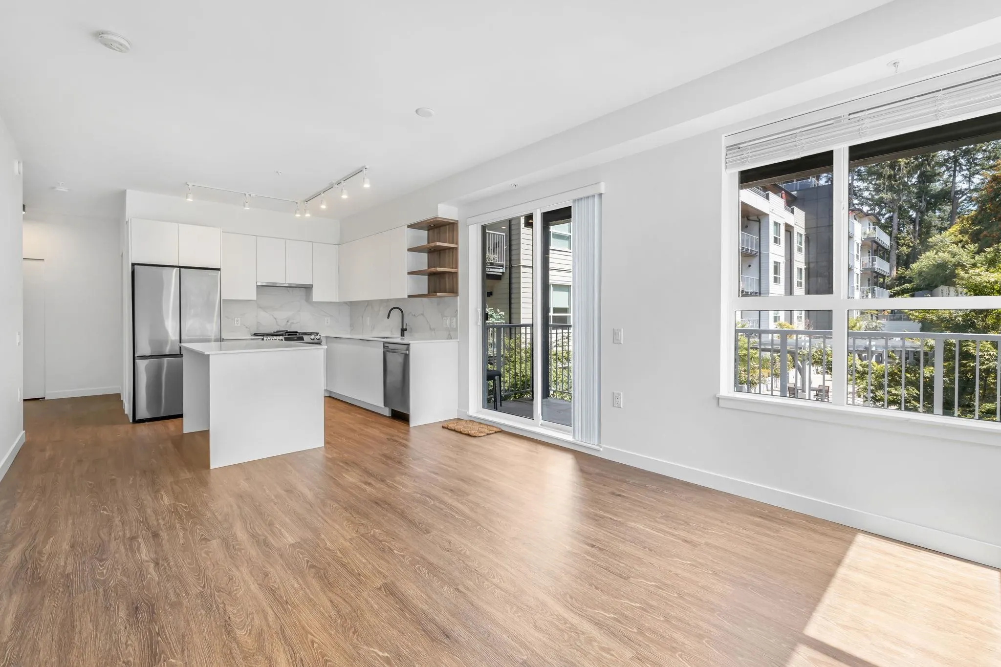 305 3229 St. Johns Street