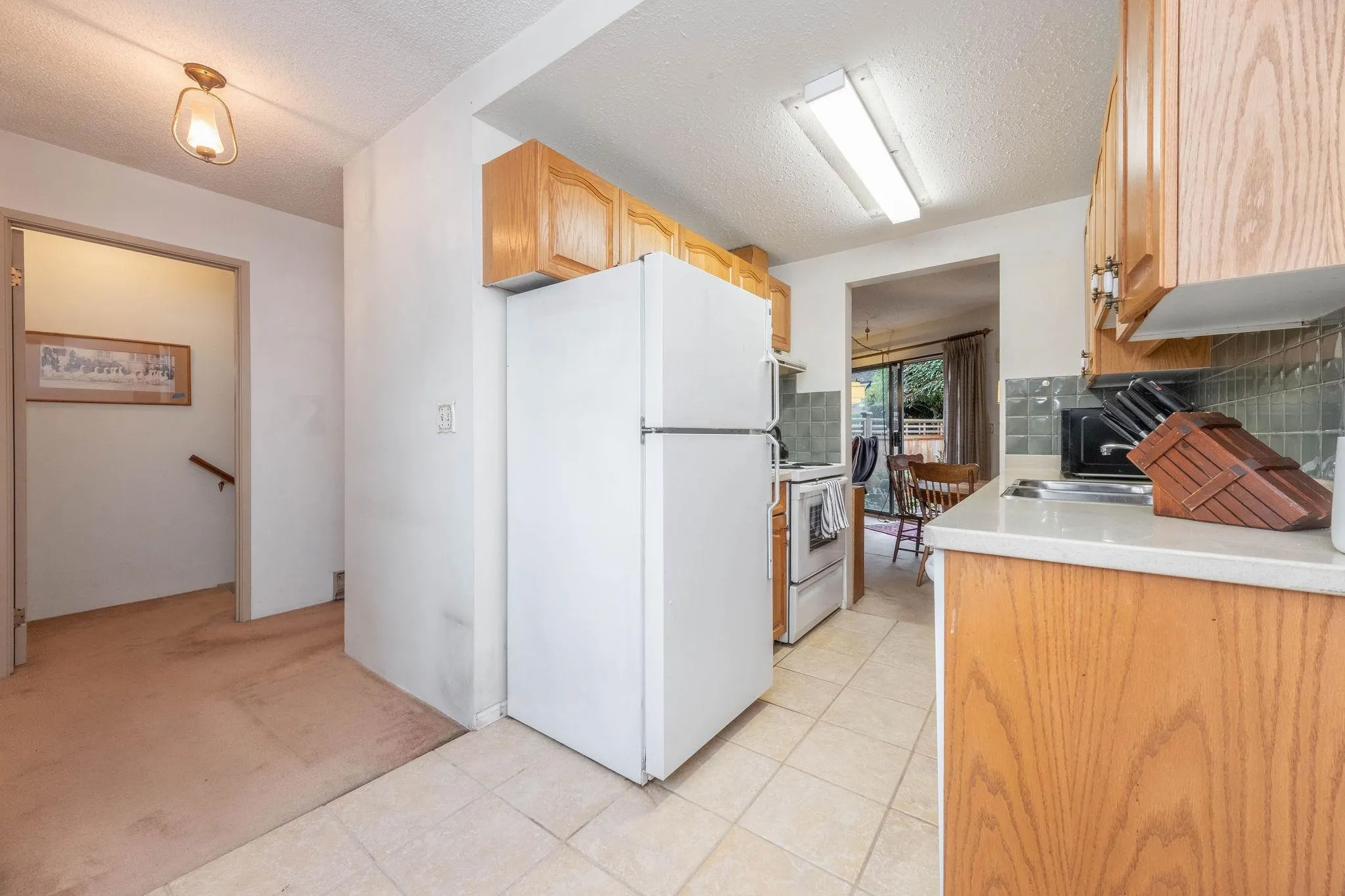 14 251 W 14th Street