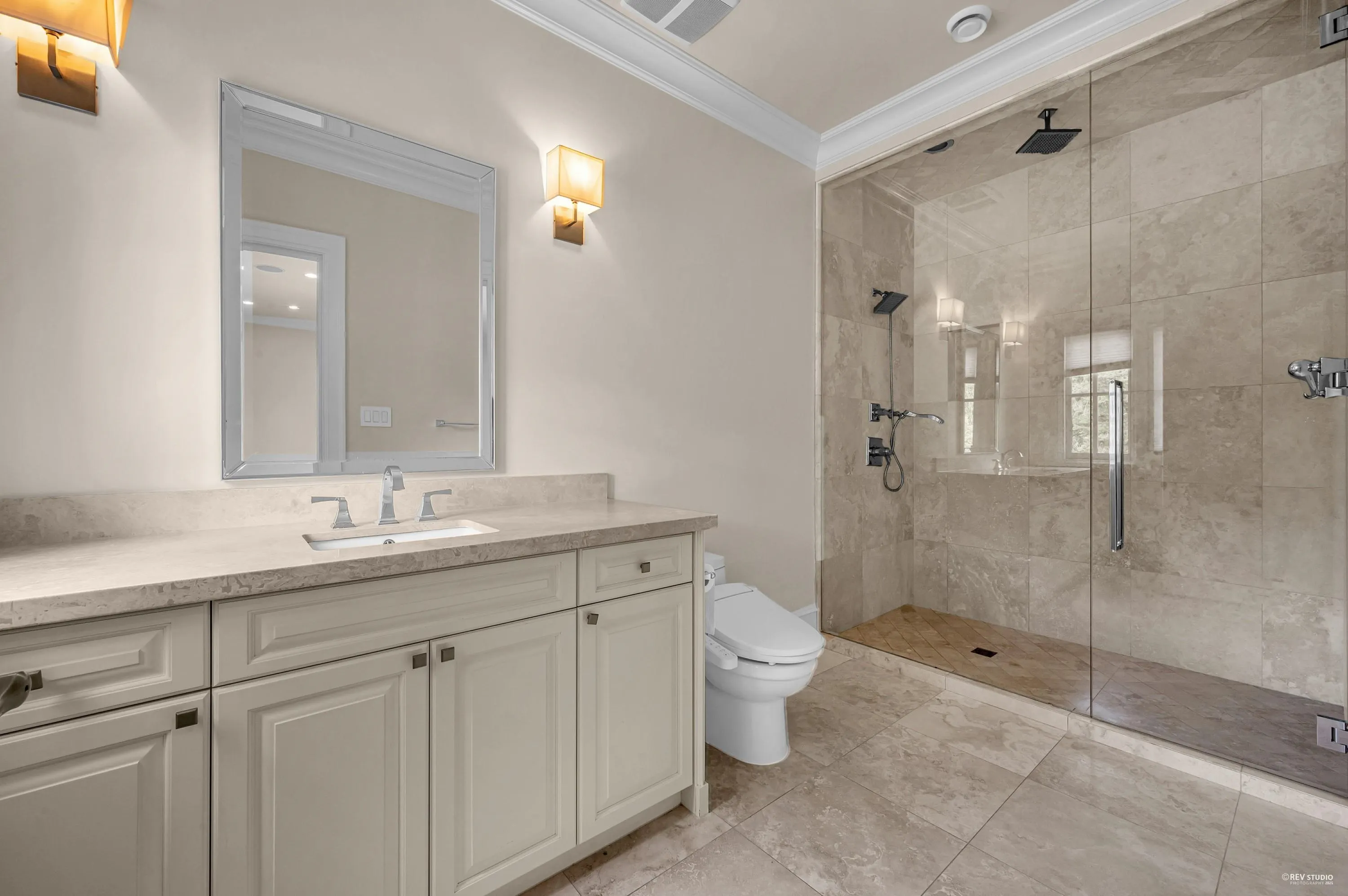 6089 Gleneagles Drive