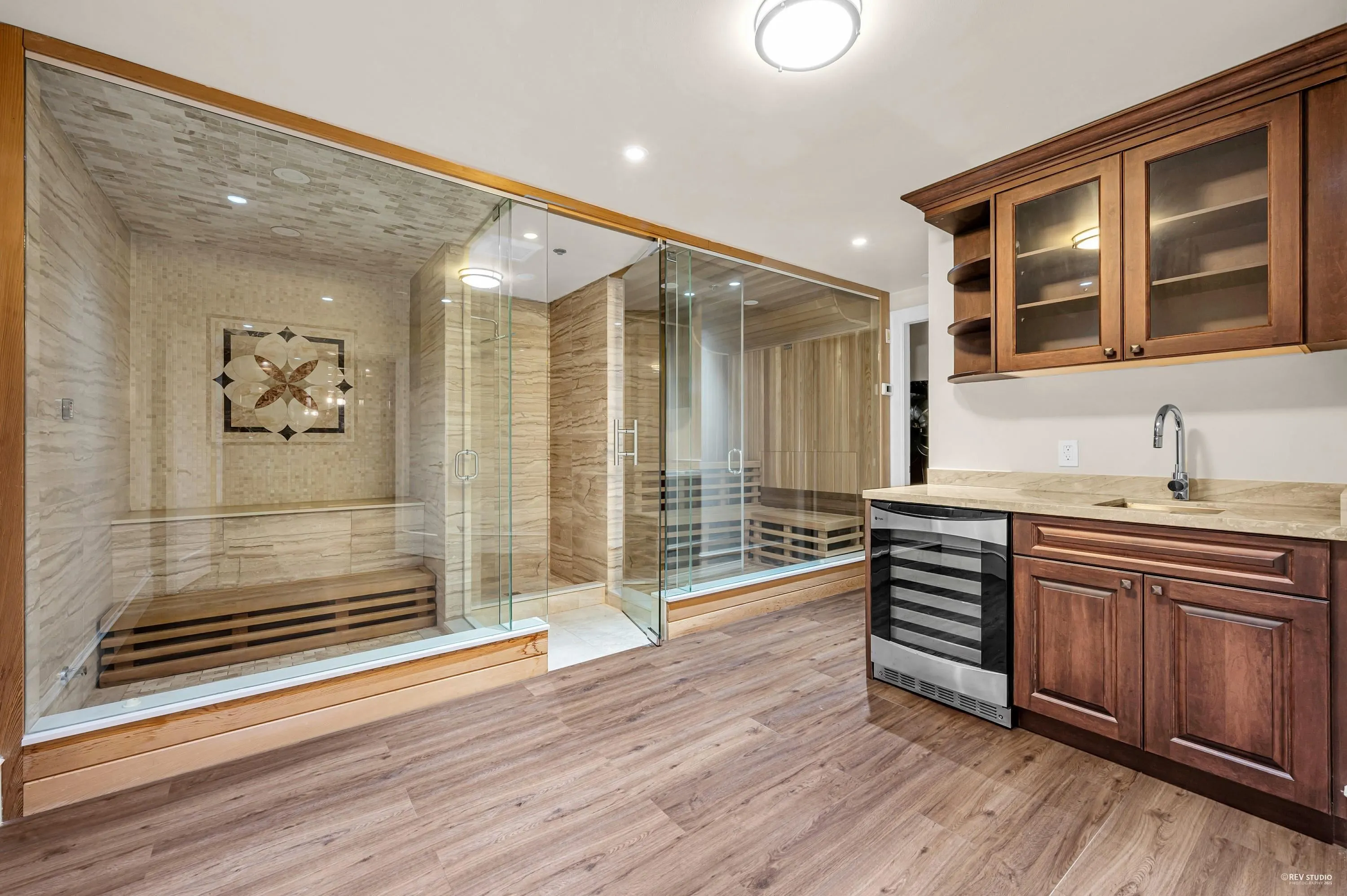 6089 Gleneagles Drive