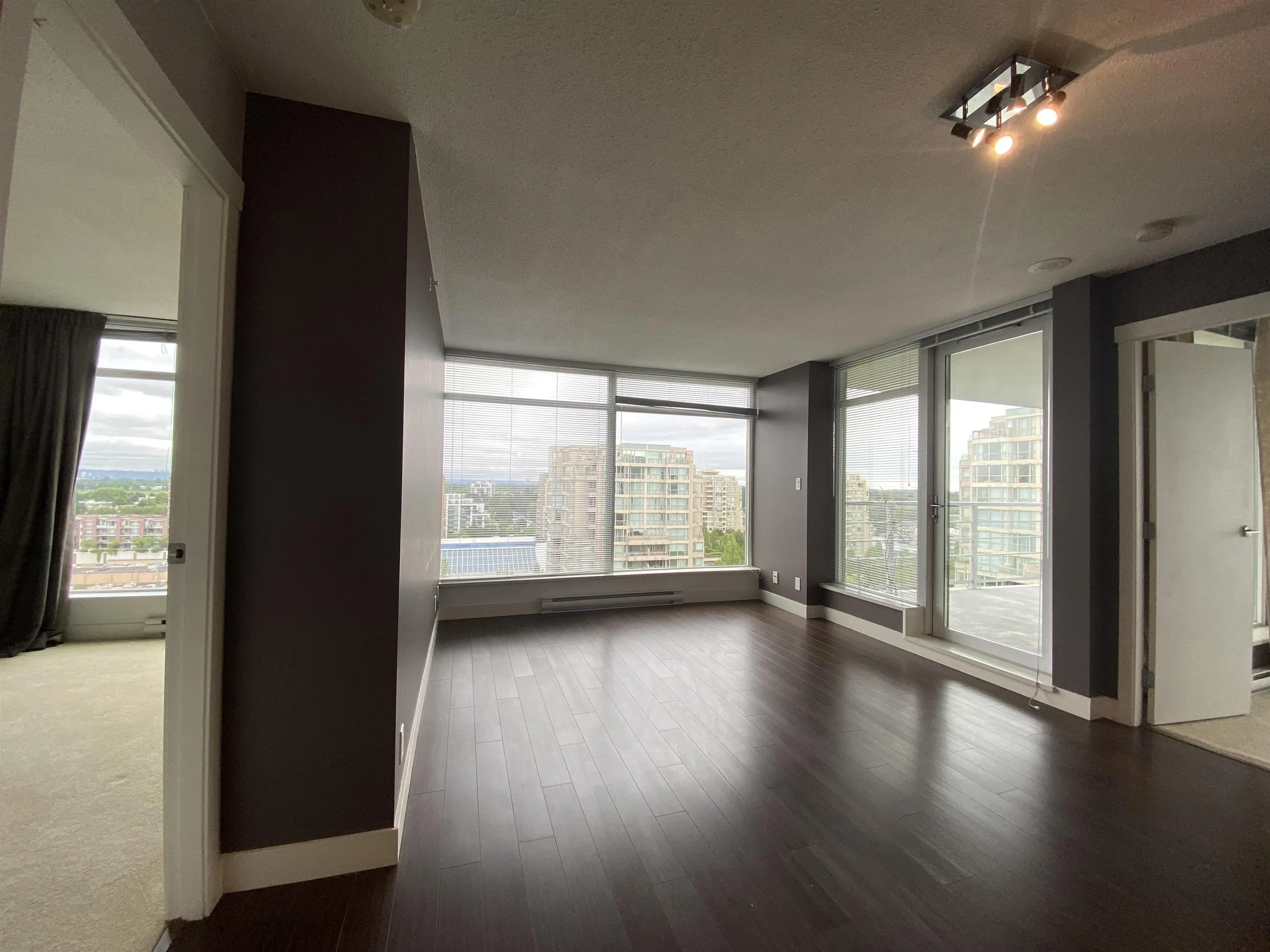 1606 8068 Westminster