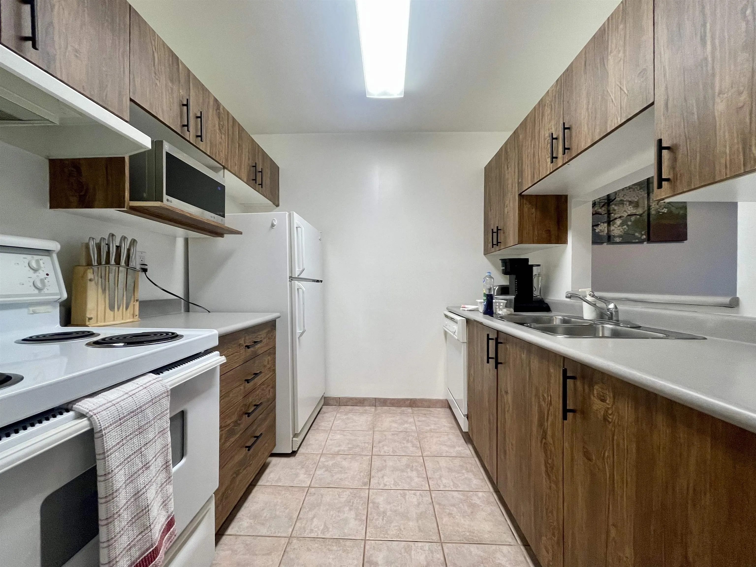 505 1010 Howe Street