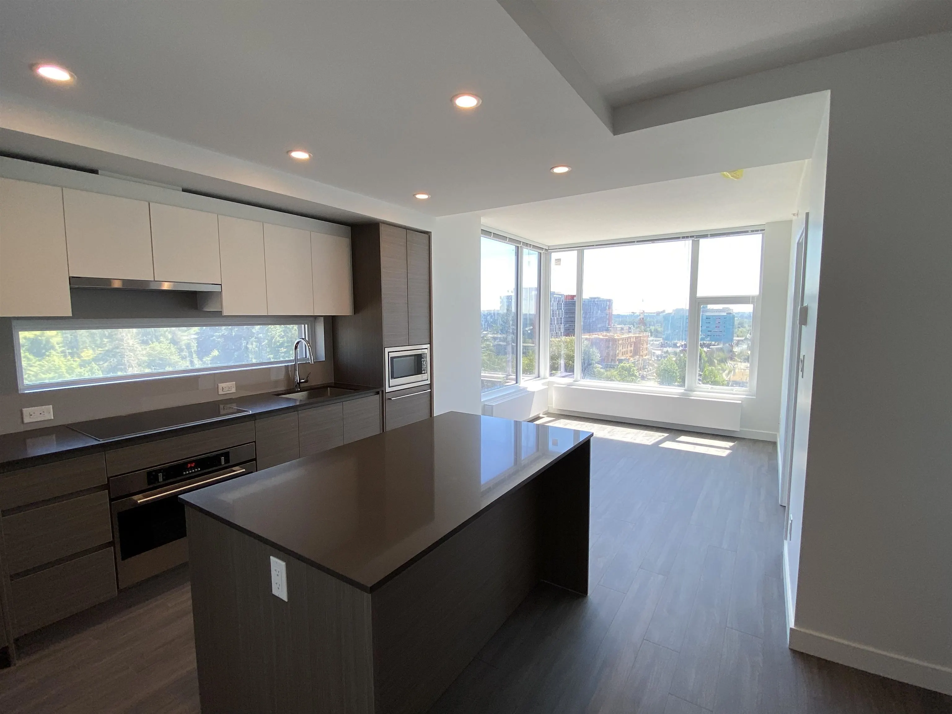 1010 13615 Fraser Highway