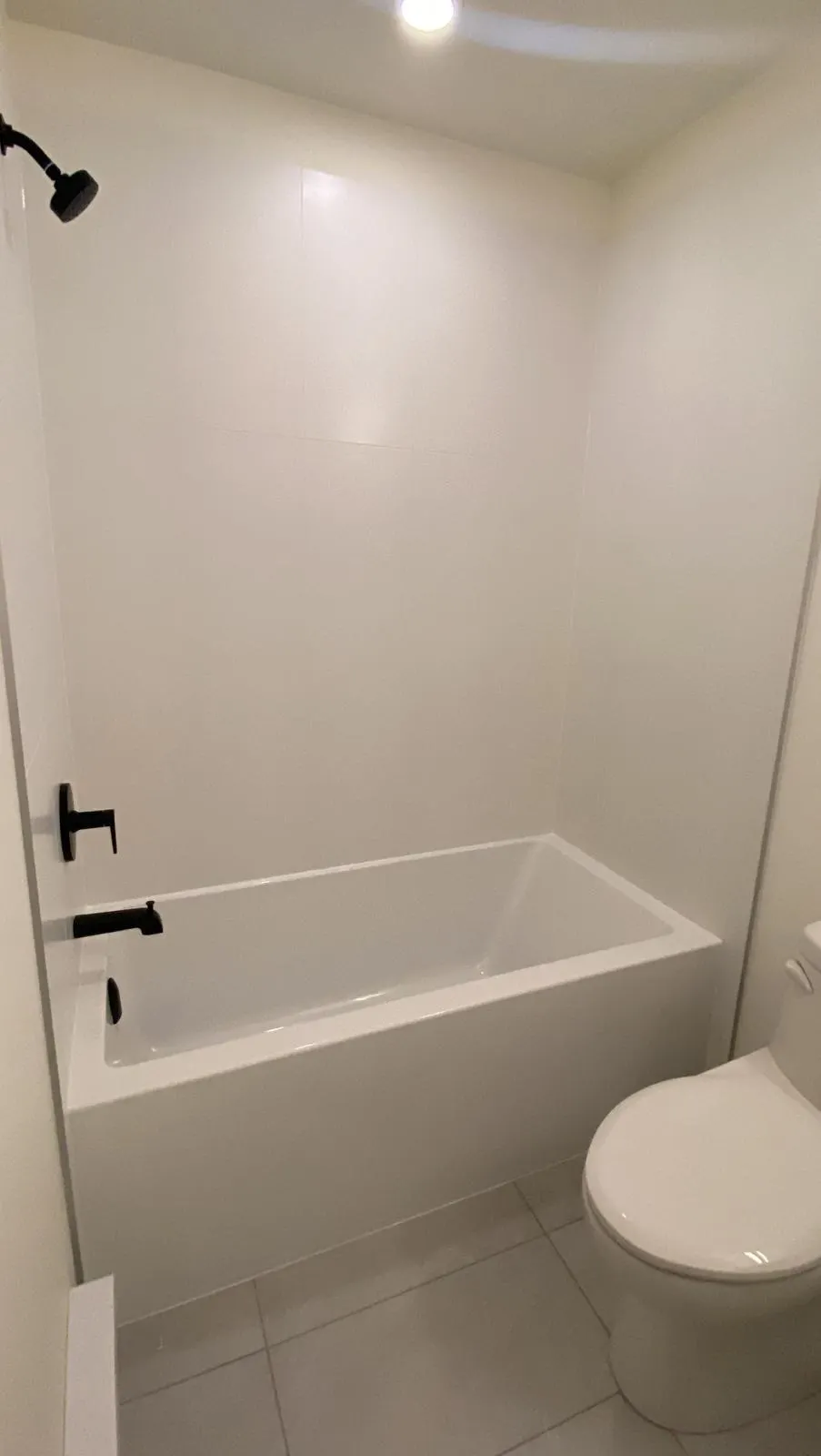 417 7506 199a Street