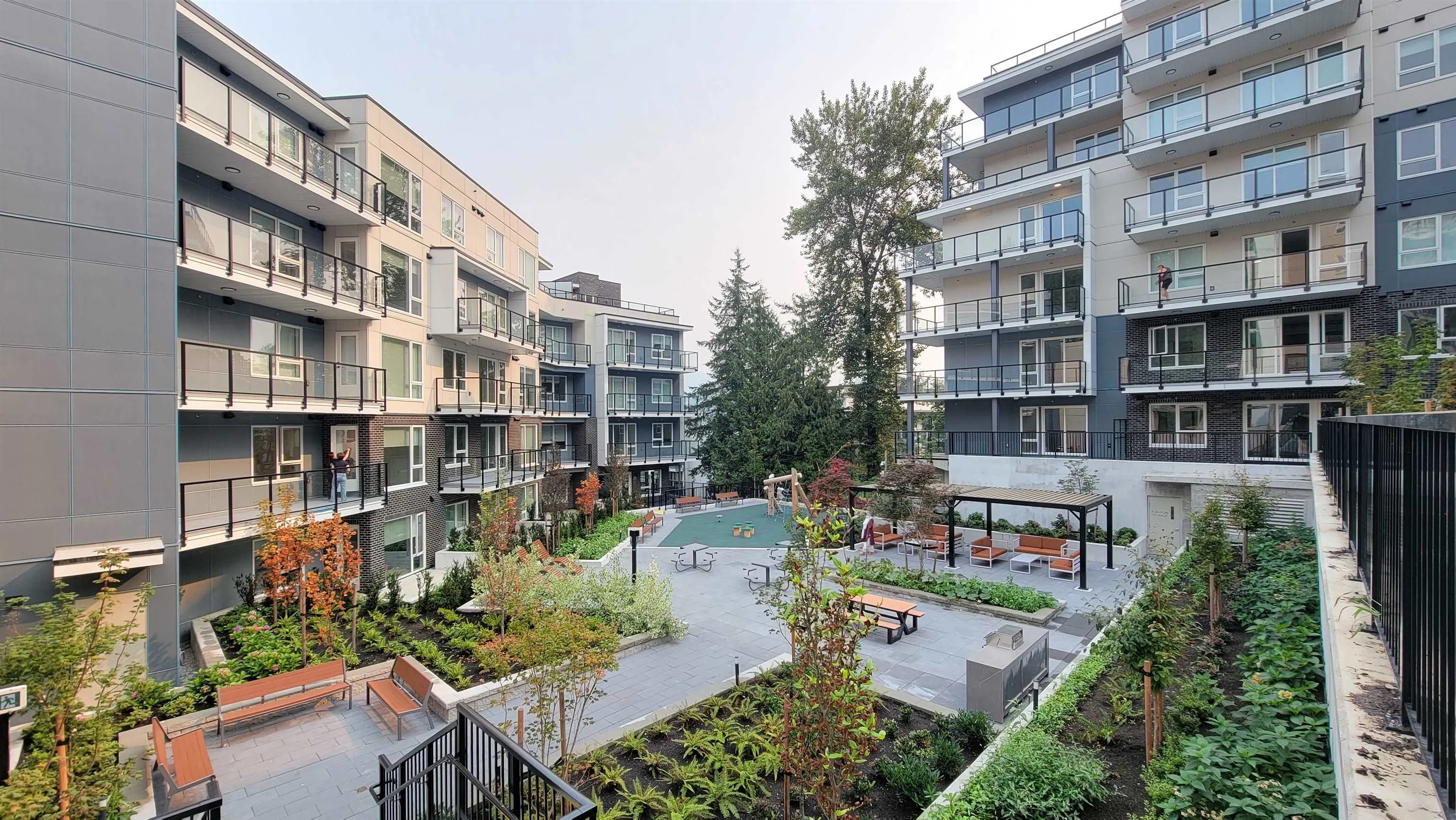 315 2002 George Street