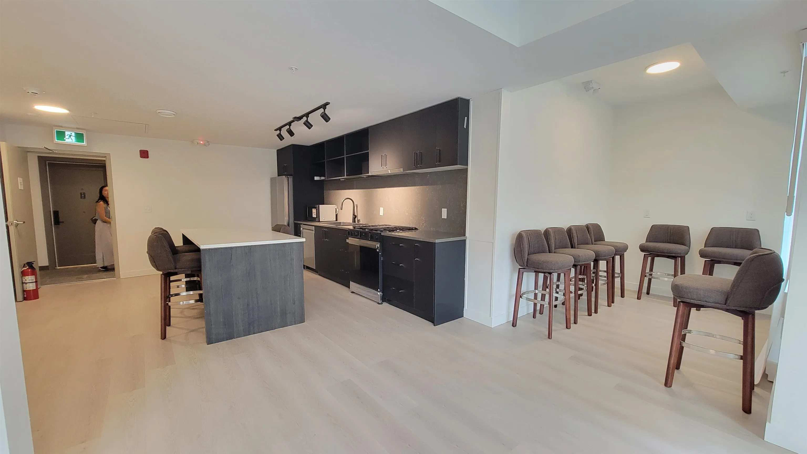 315 2002 George Street