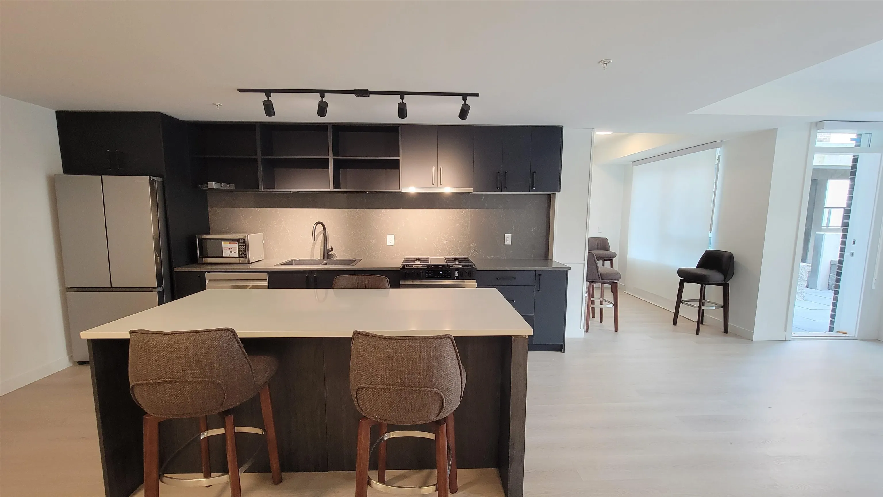 315 2002 George Street