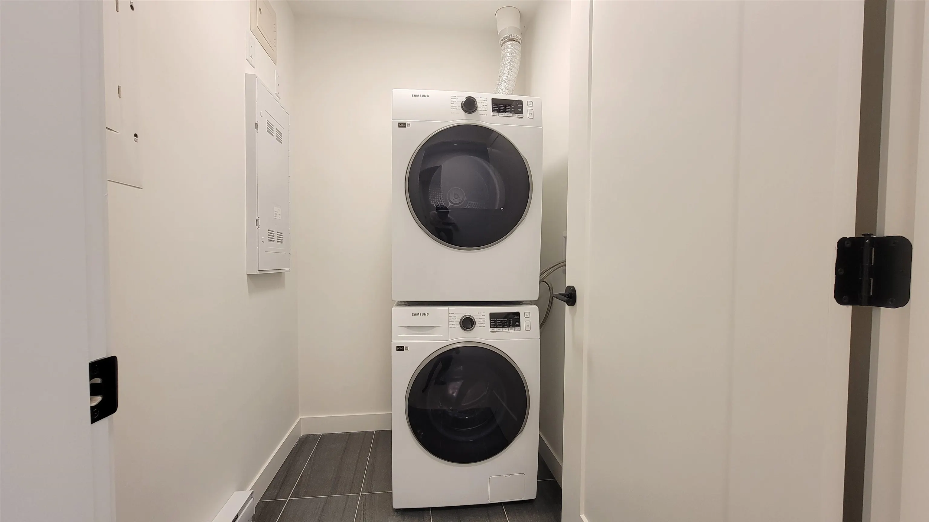 315 2002 George Street