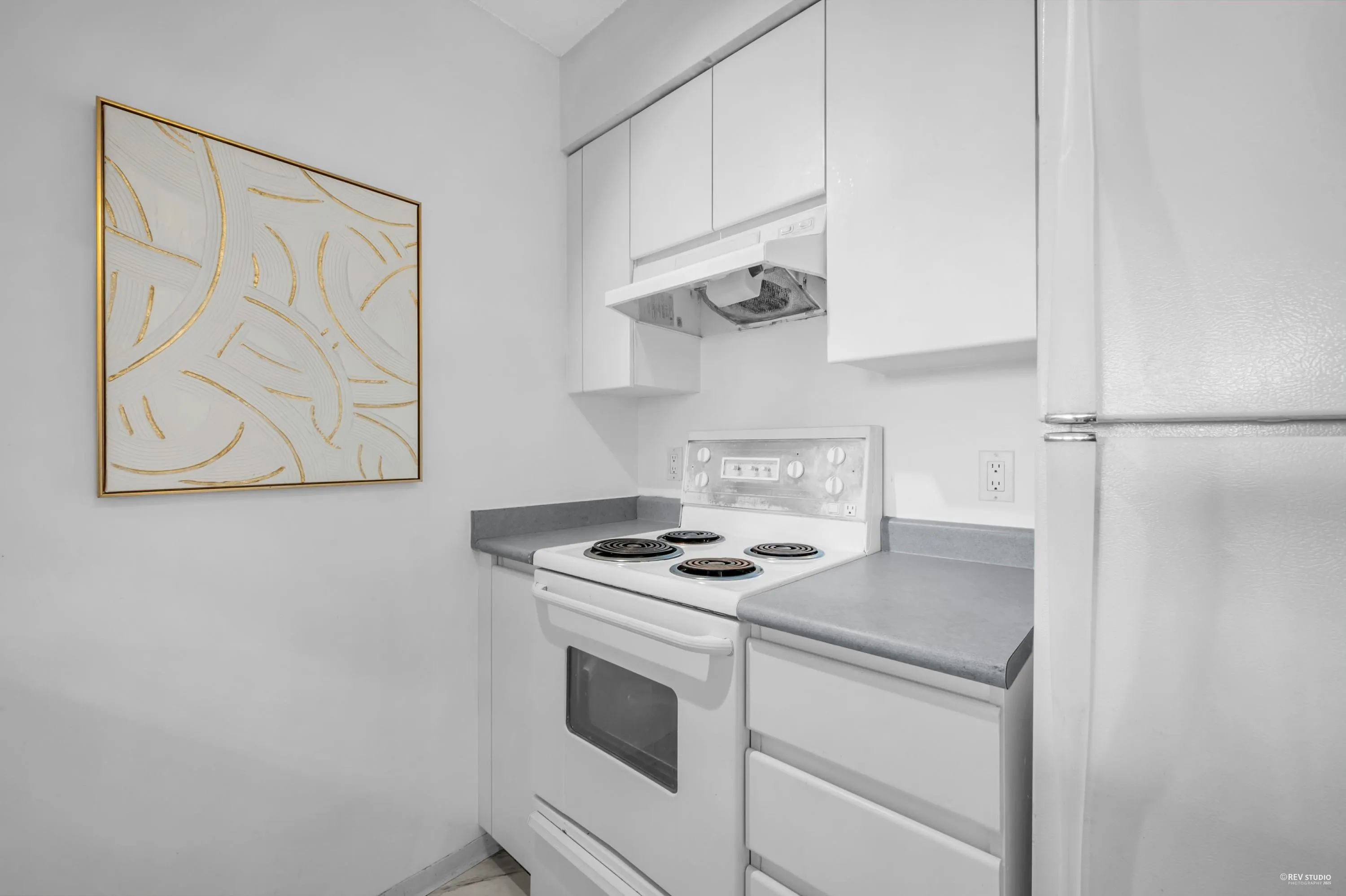 1007 3489 Ascot Place