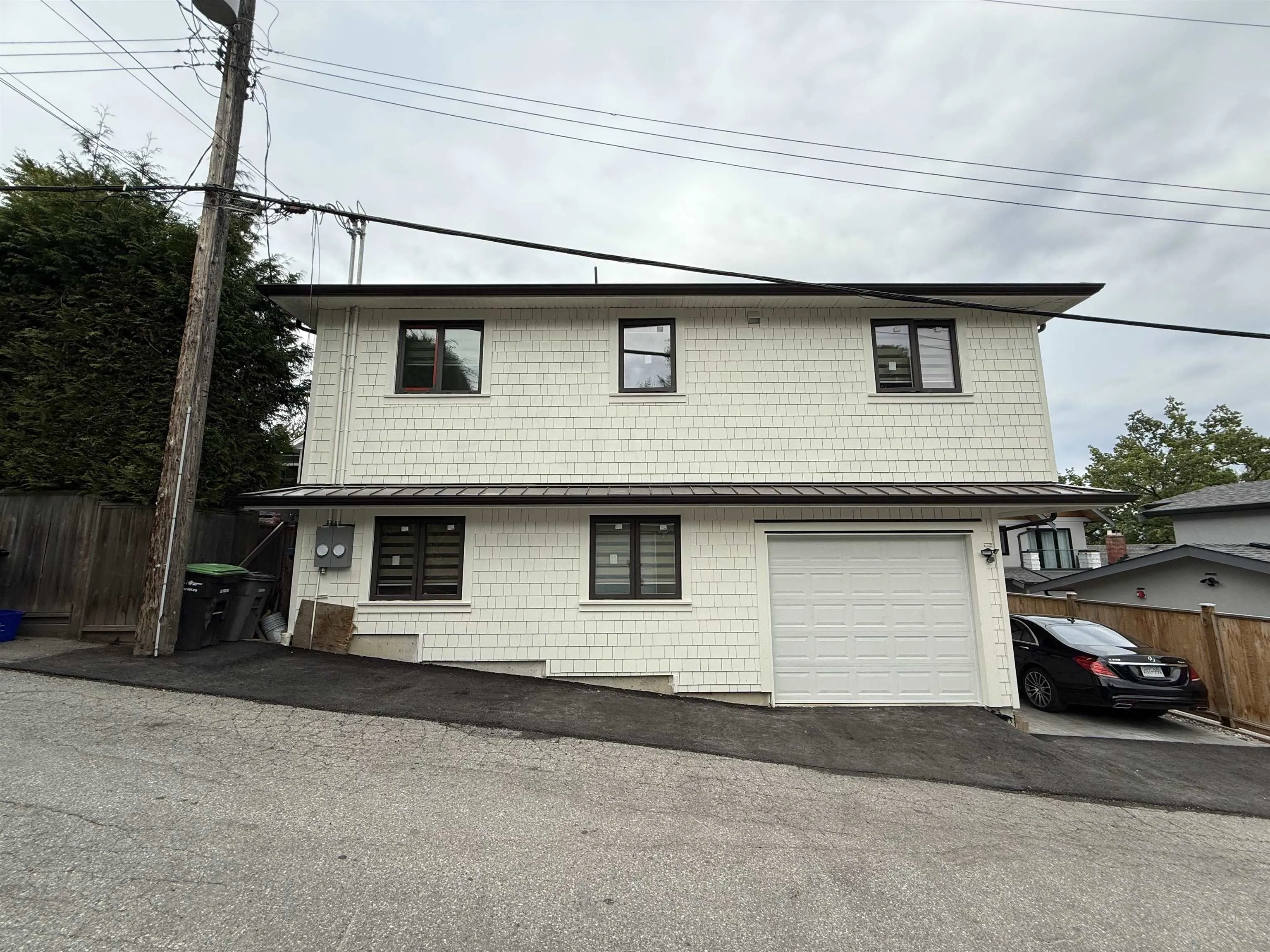 Laneway 3522 W 27th Avenue