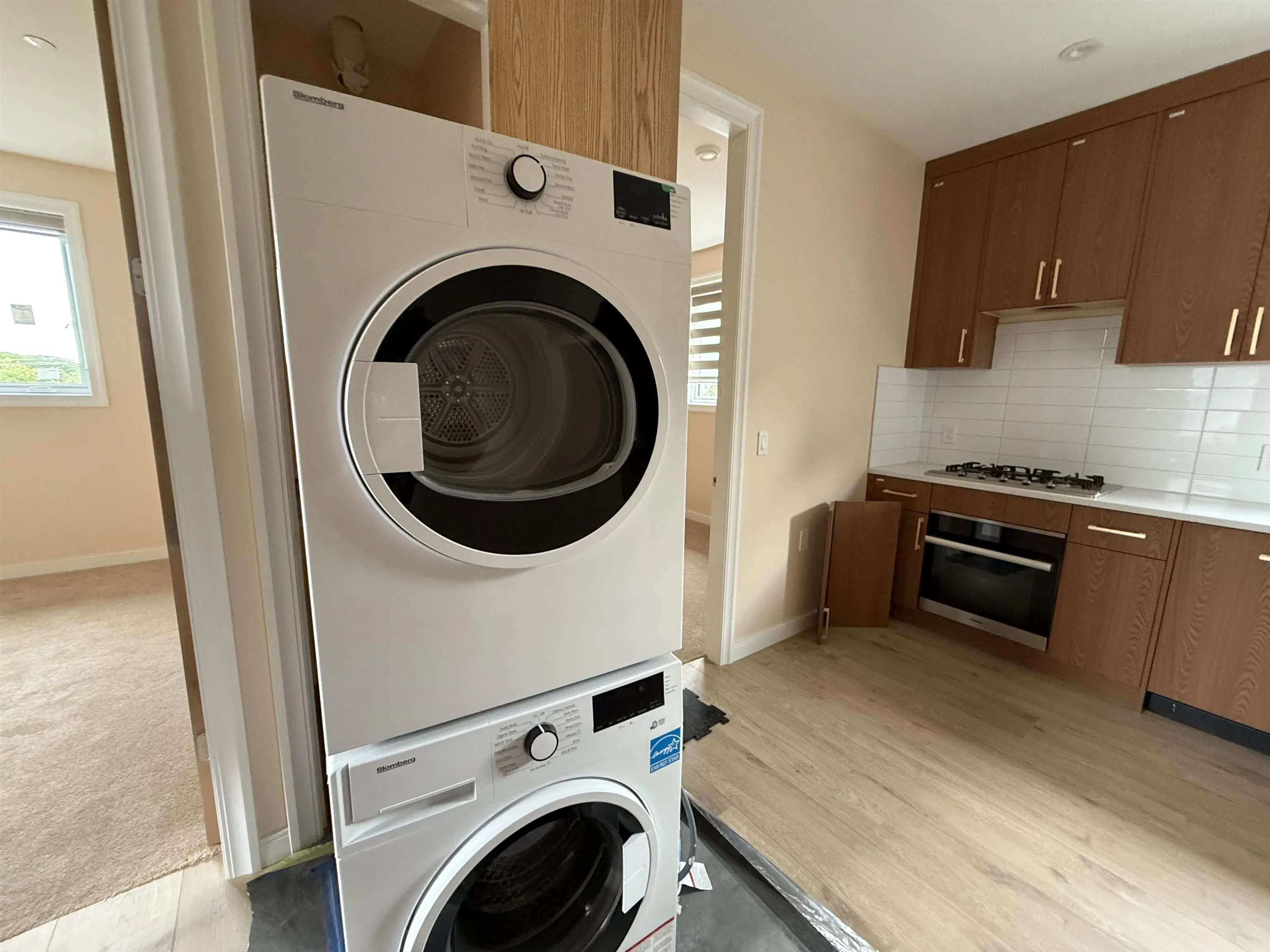 Laneway 3522 W 27th Avenue