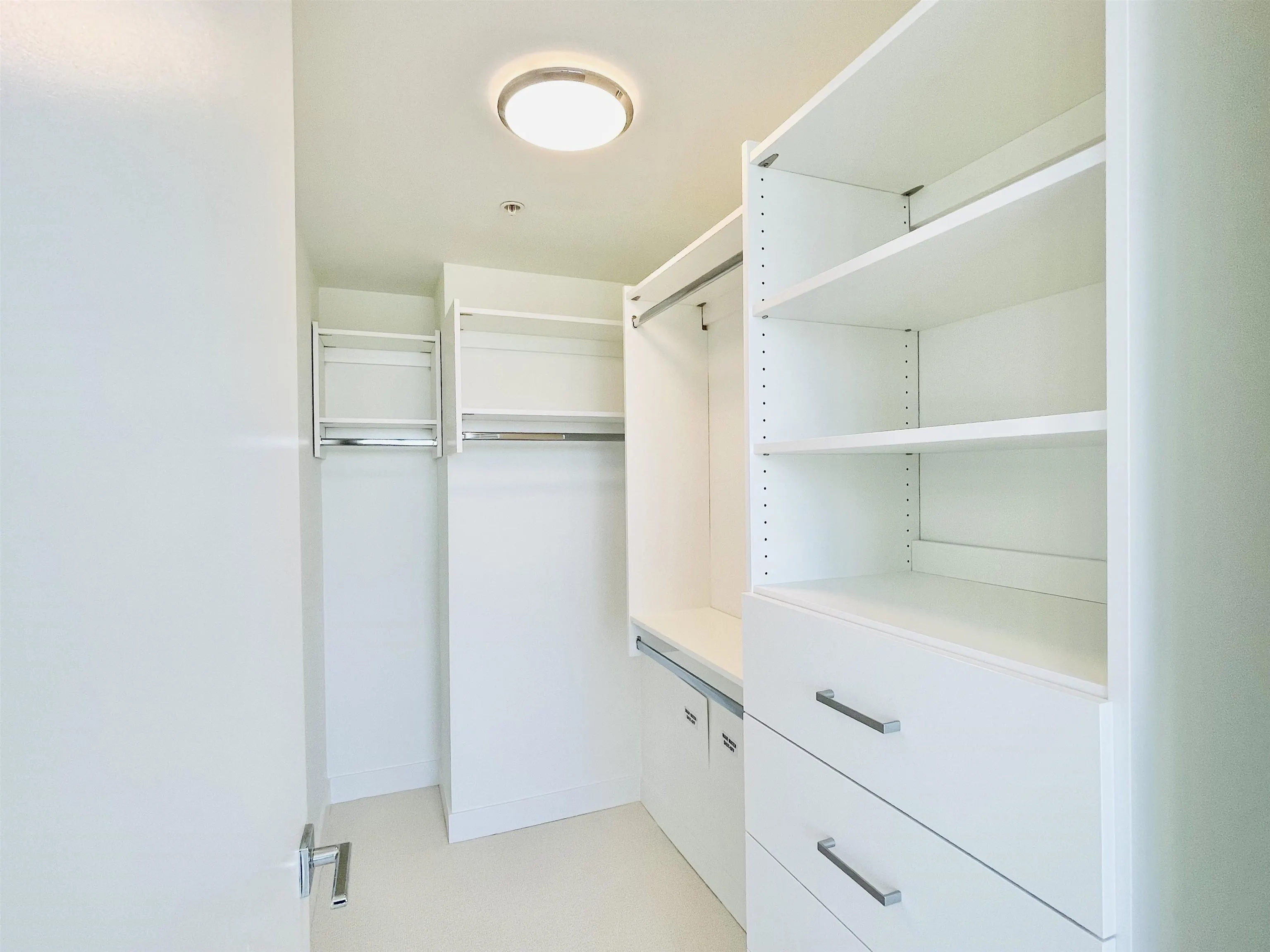 410 1588 Johnston Road