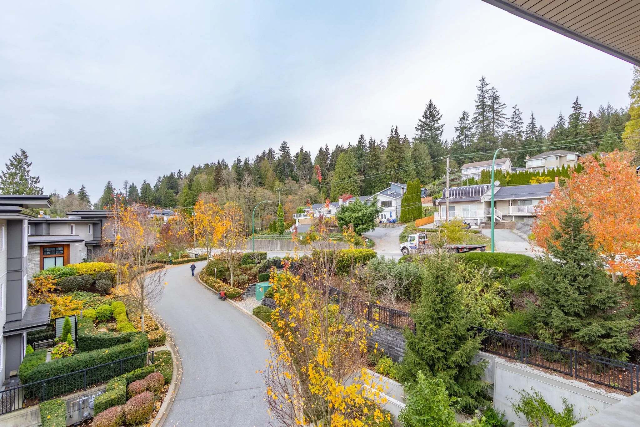 403 3911 Cates Landing