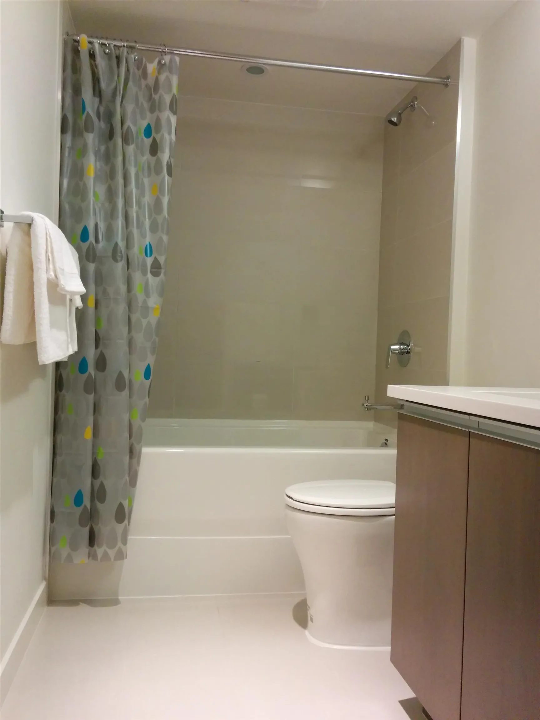 511 1009 Harwood Street