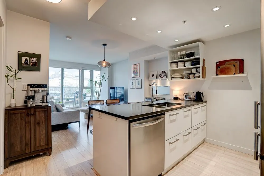 983 E Hastings Street #201
