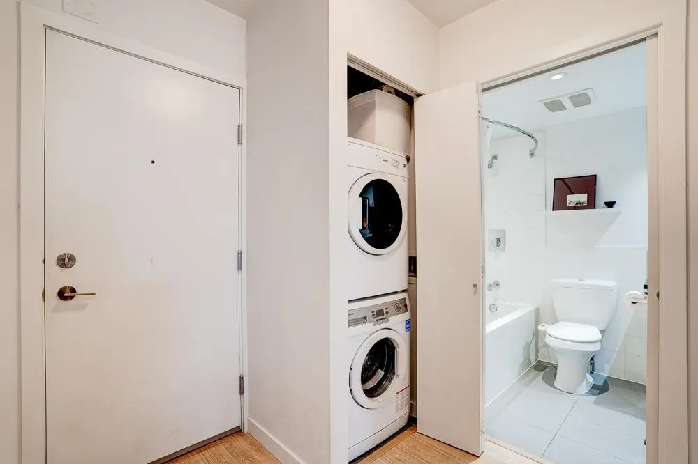983 E Hastings Street #201