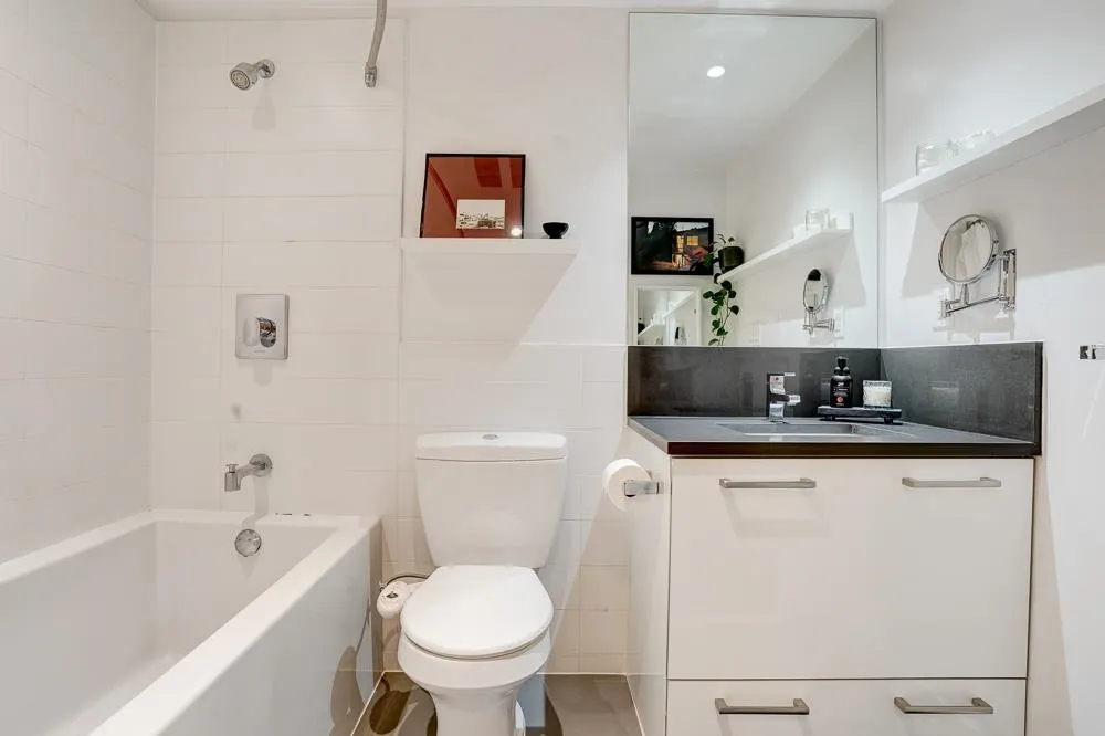 983 E Hastings Street #201