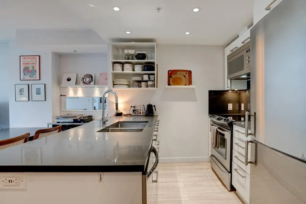 983 E Hastings Street #201
