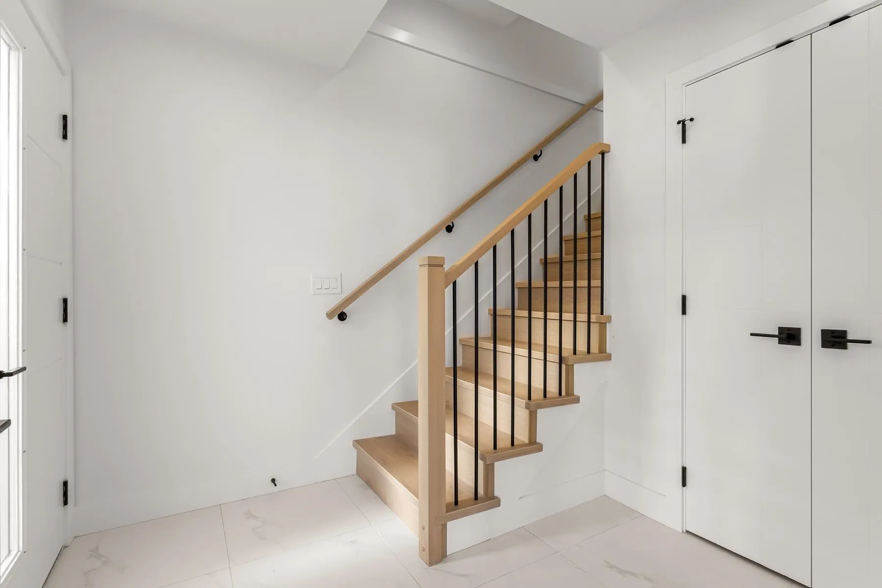22348 48 Avenue #6