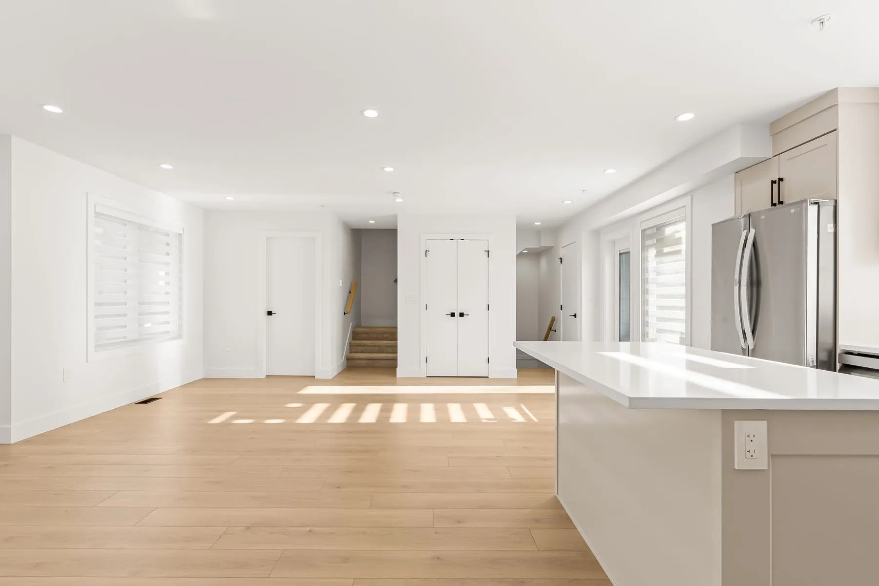 22348 48 Avenue #6