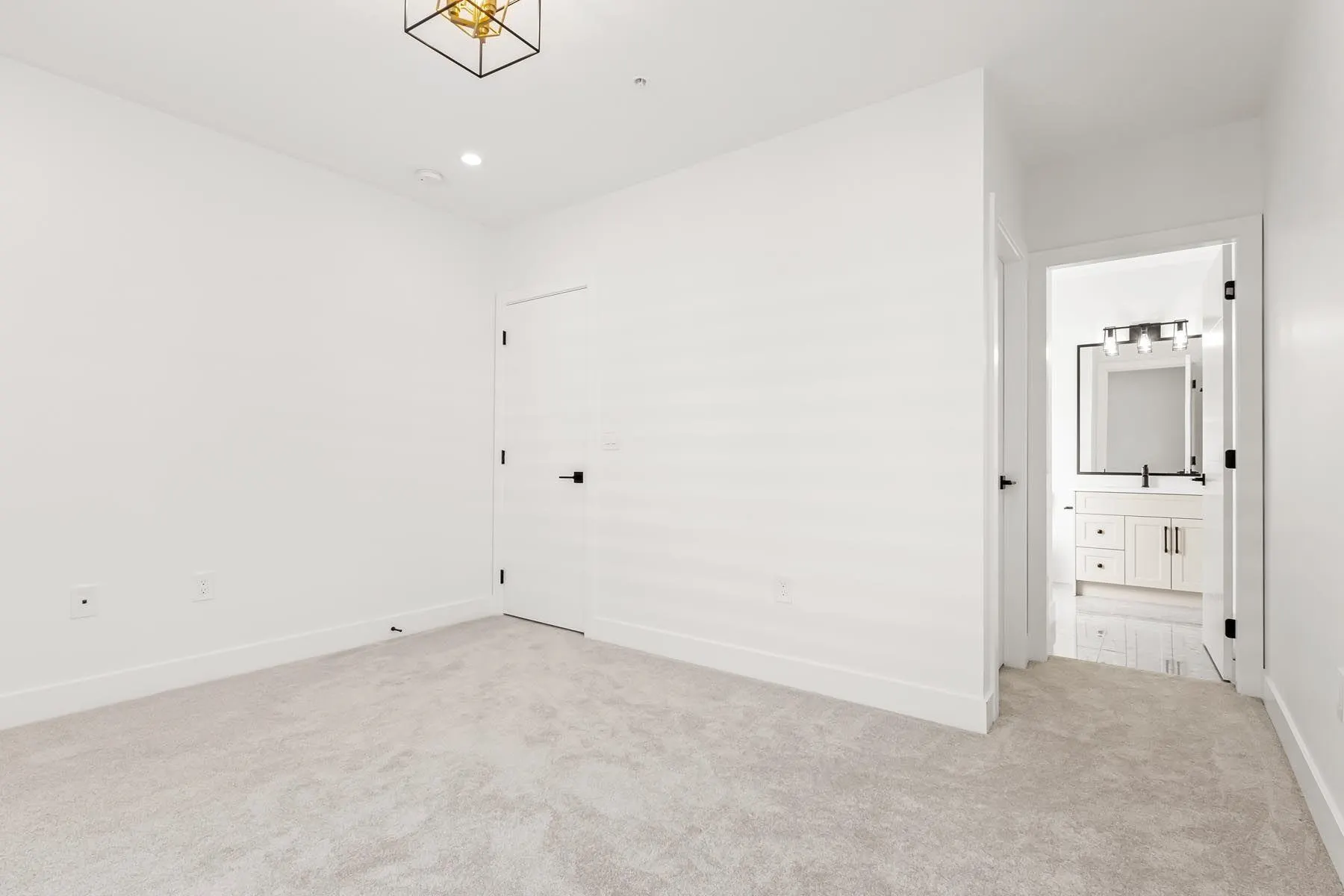 22348 48 Avenue #6