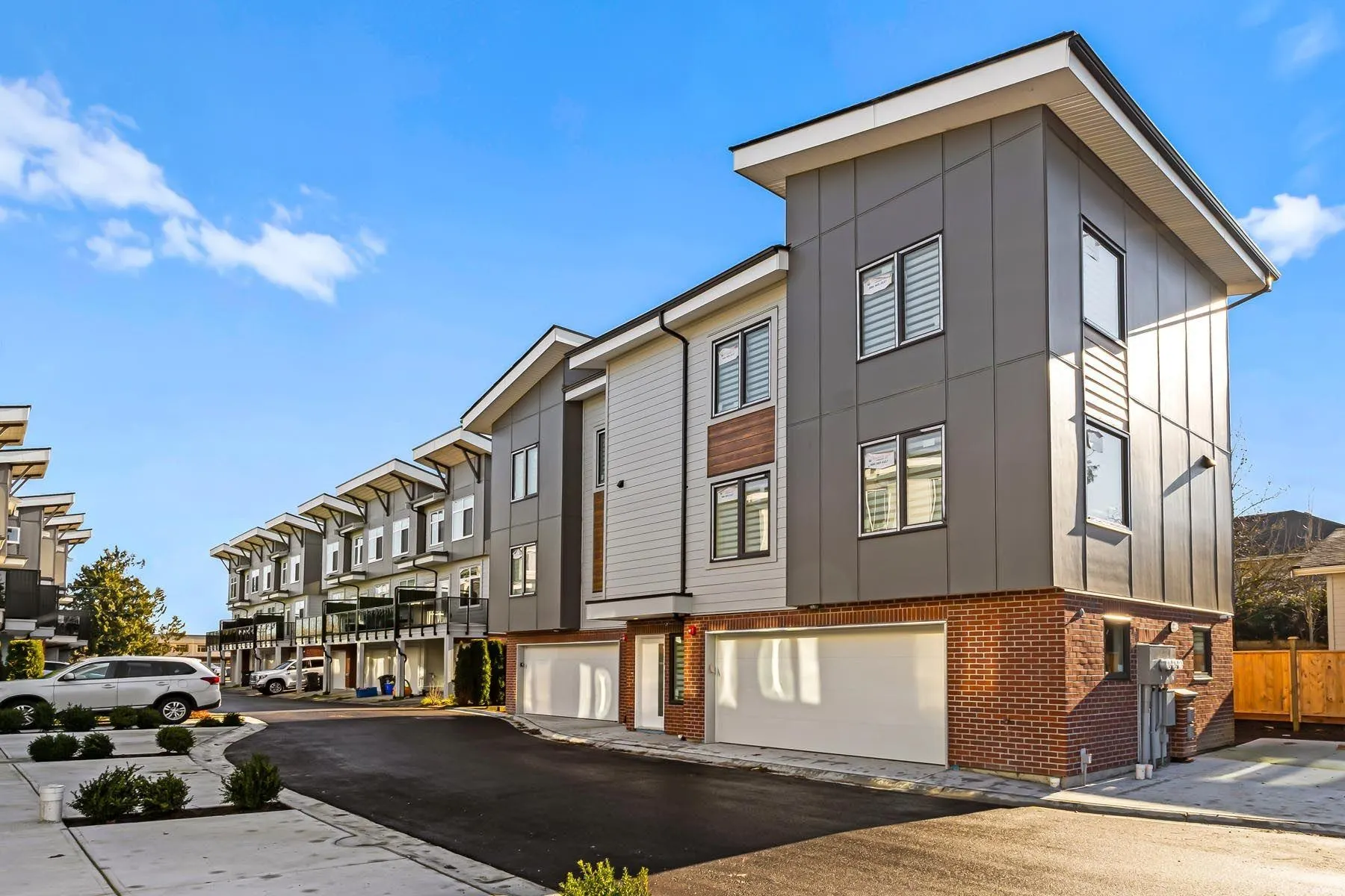 22348 48 Avenue #6