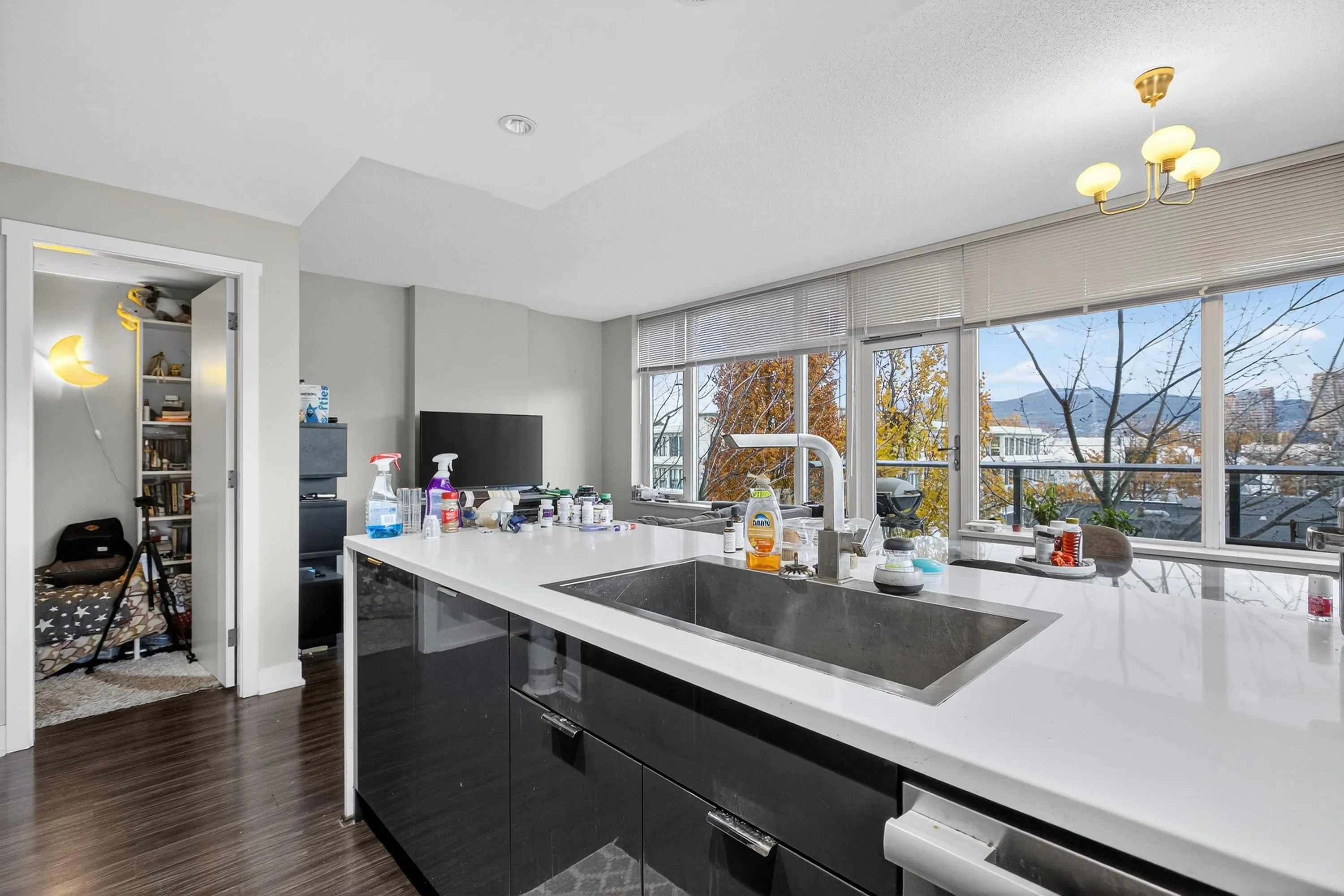1777 W 7th Avenue #210