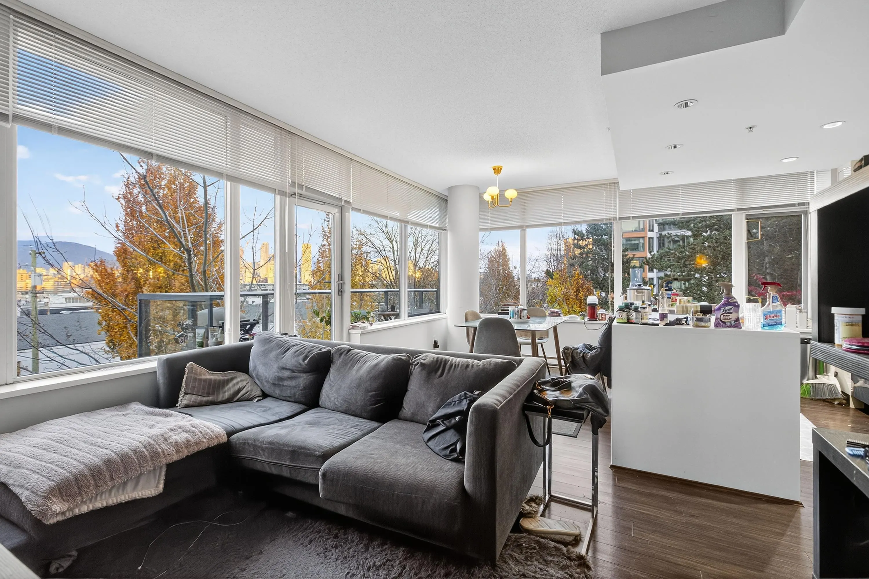 1777 W 7th Avenue #210