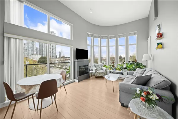 1188 Johnson Street #401