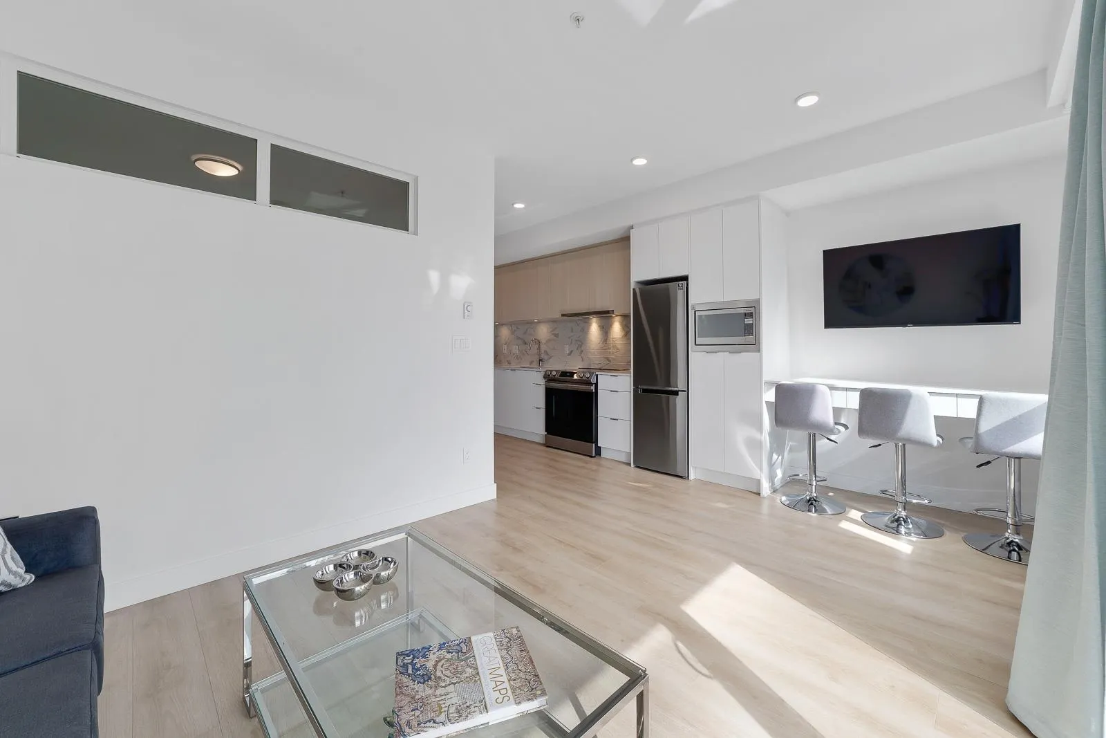 1792 Starling Drive #226