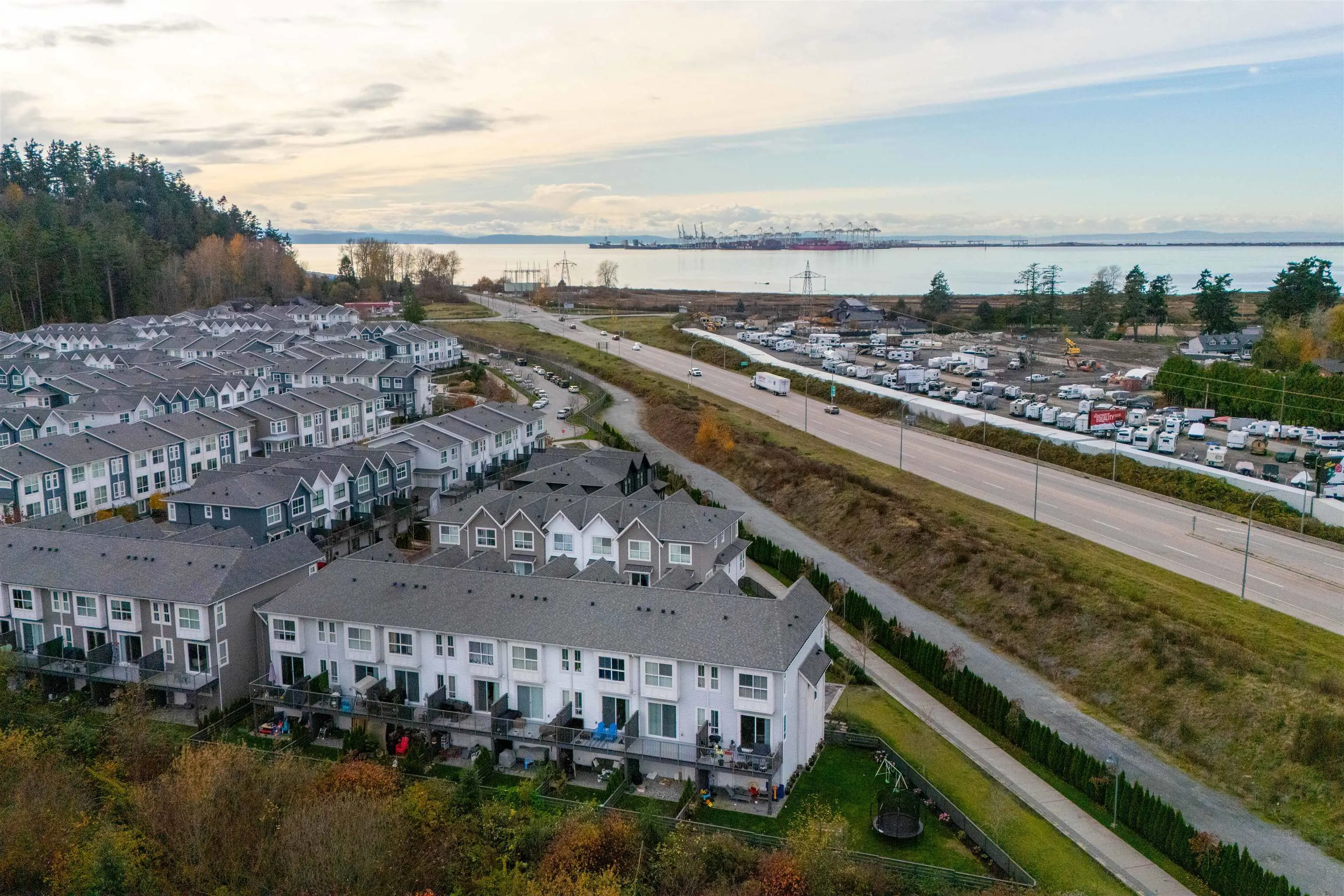 4726 Orca Way #26