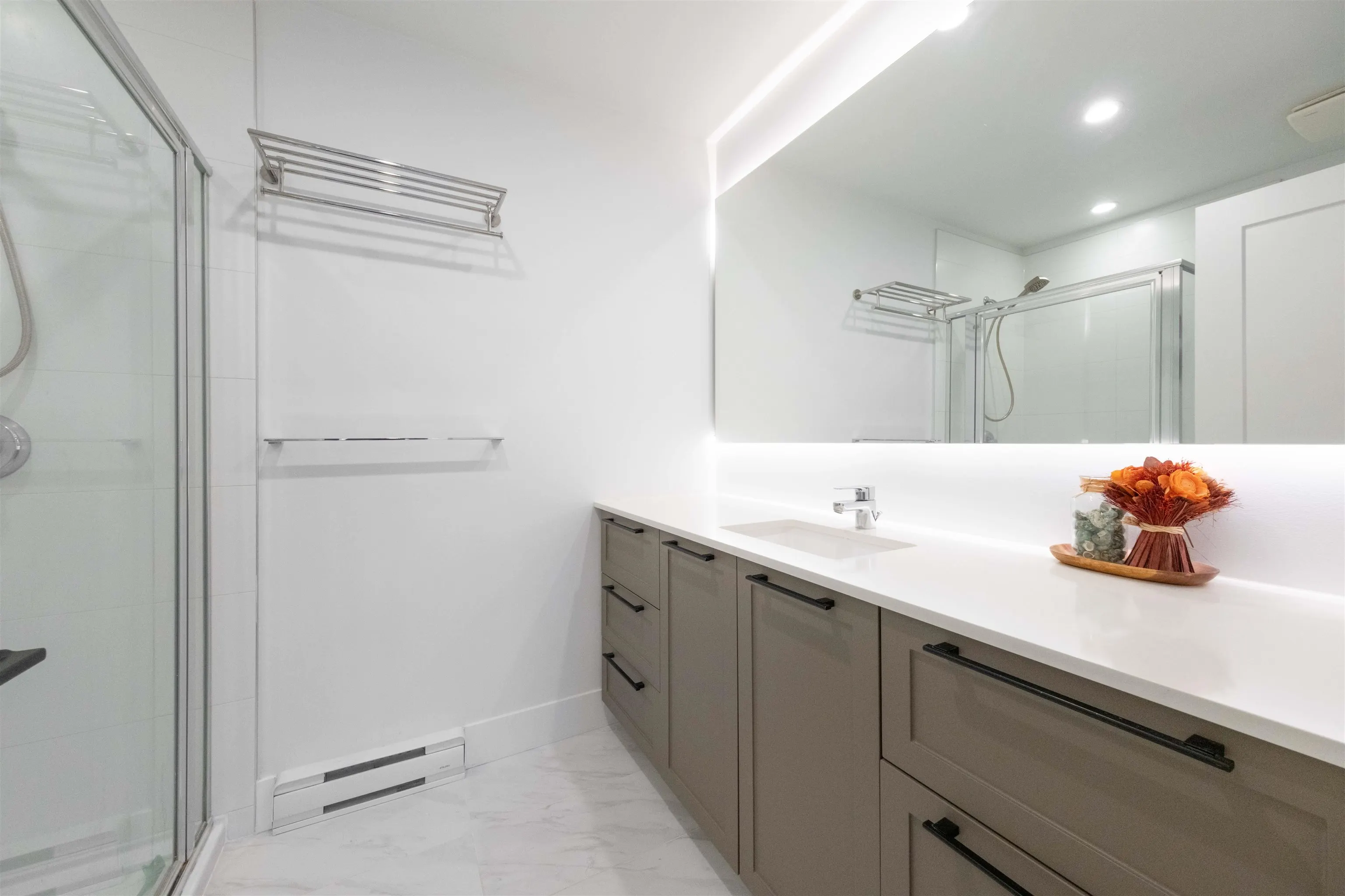 4726 Orca Way #26