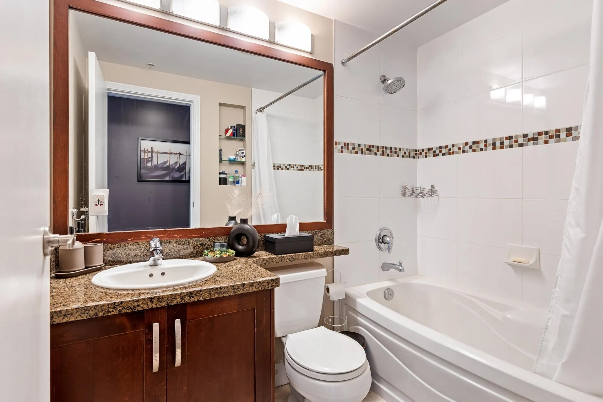 1228 W Hastings Street #1401