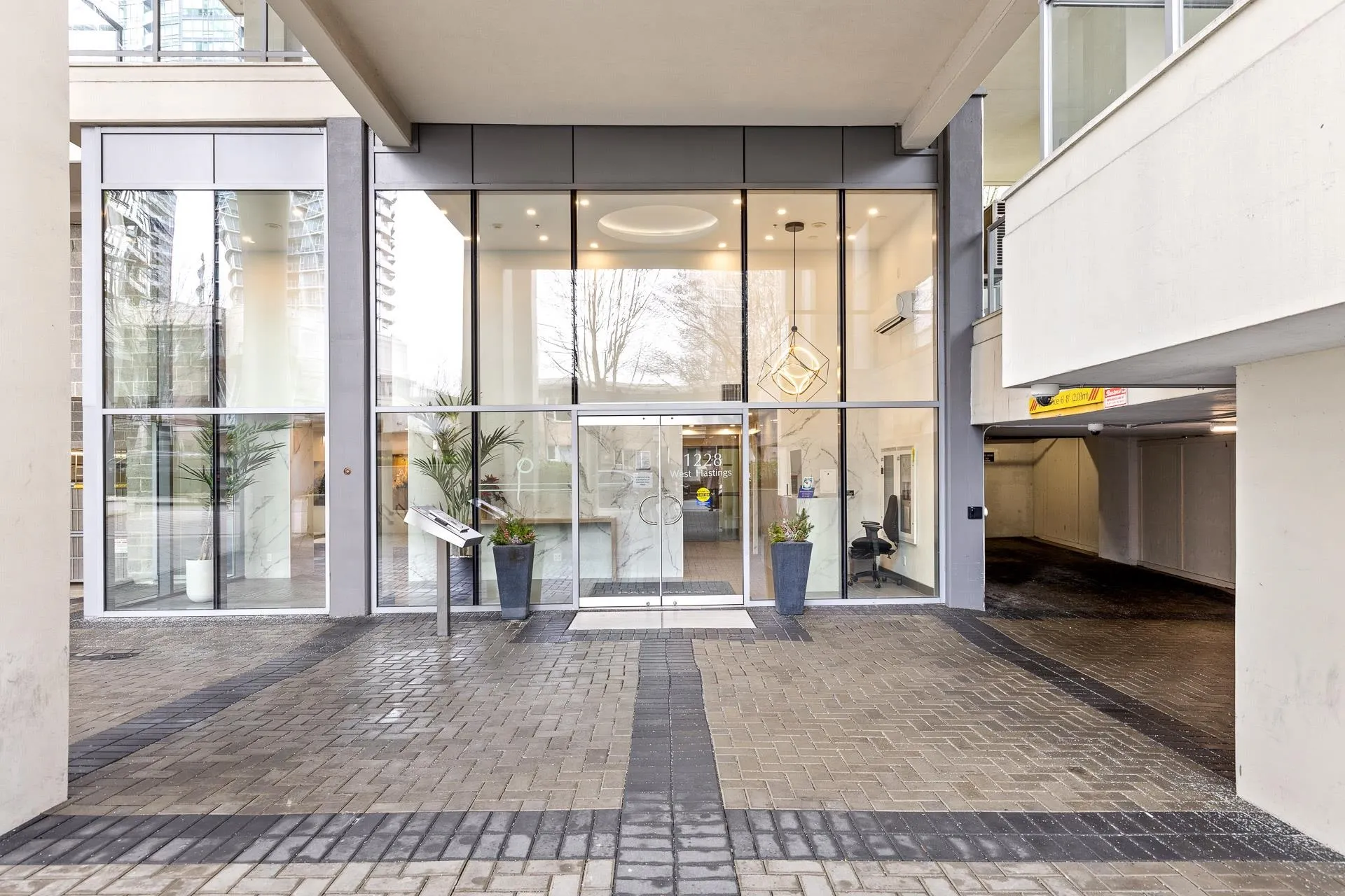 1228 W Hastings Street #1401