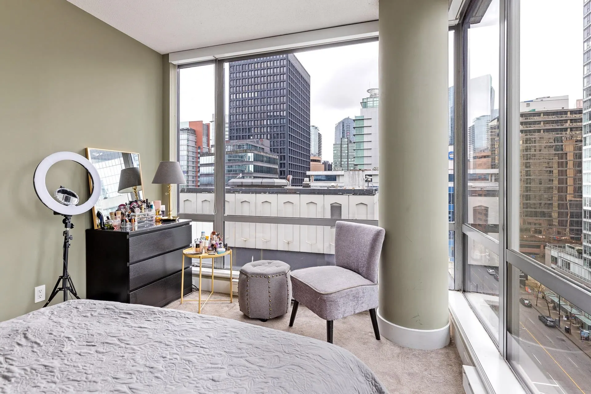 1228 W Hastings Street #1401