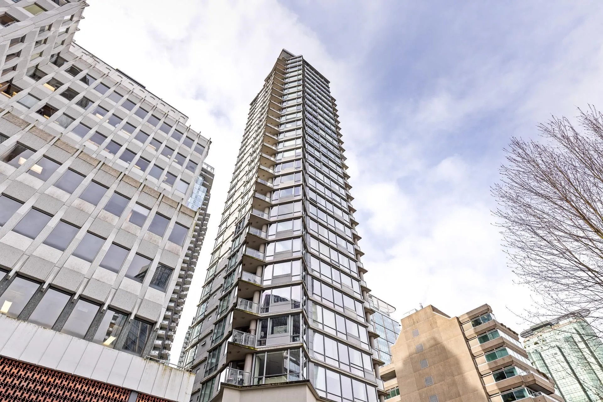 1228 W Hastings Street #1401