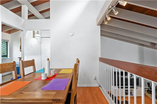 2690 Kingsford Avenue