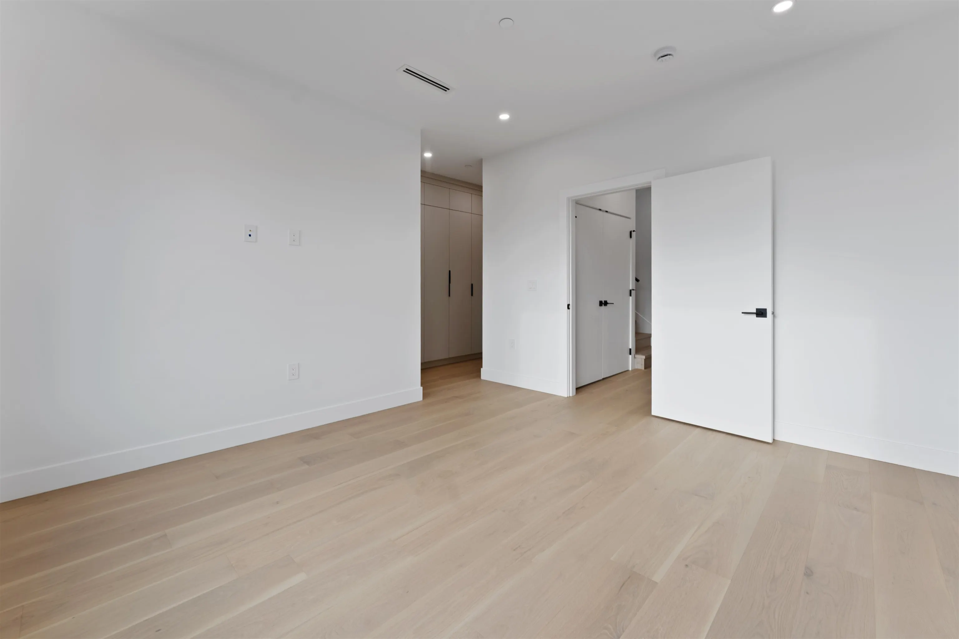 3218 W 38th Avenue #2