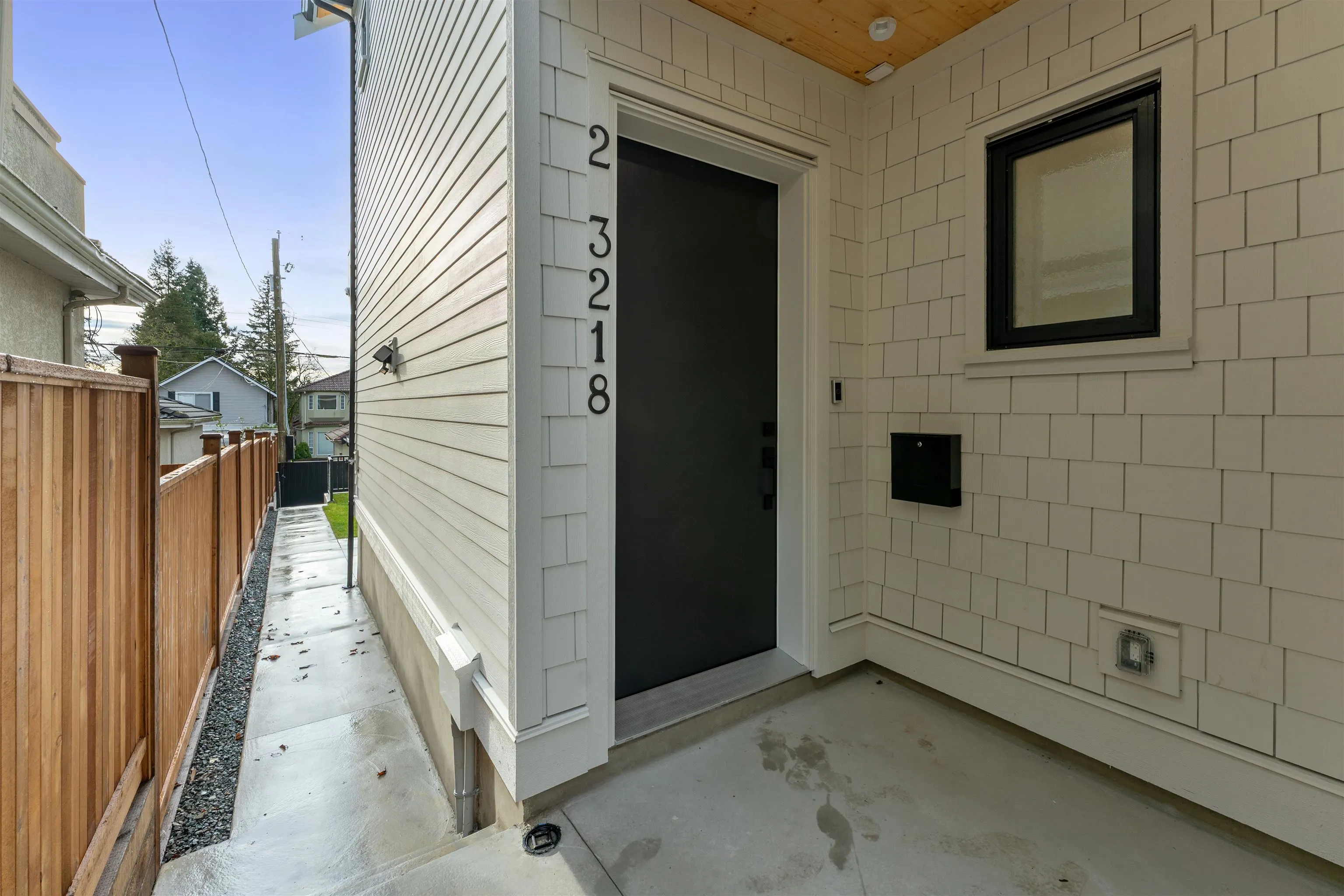 3218 W 38th Avenue #2
