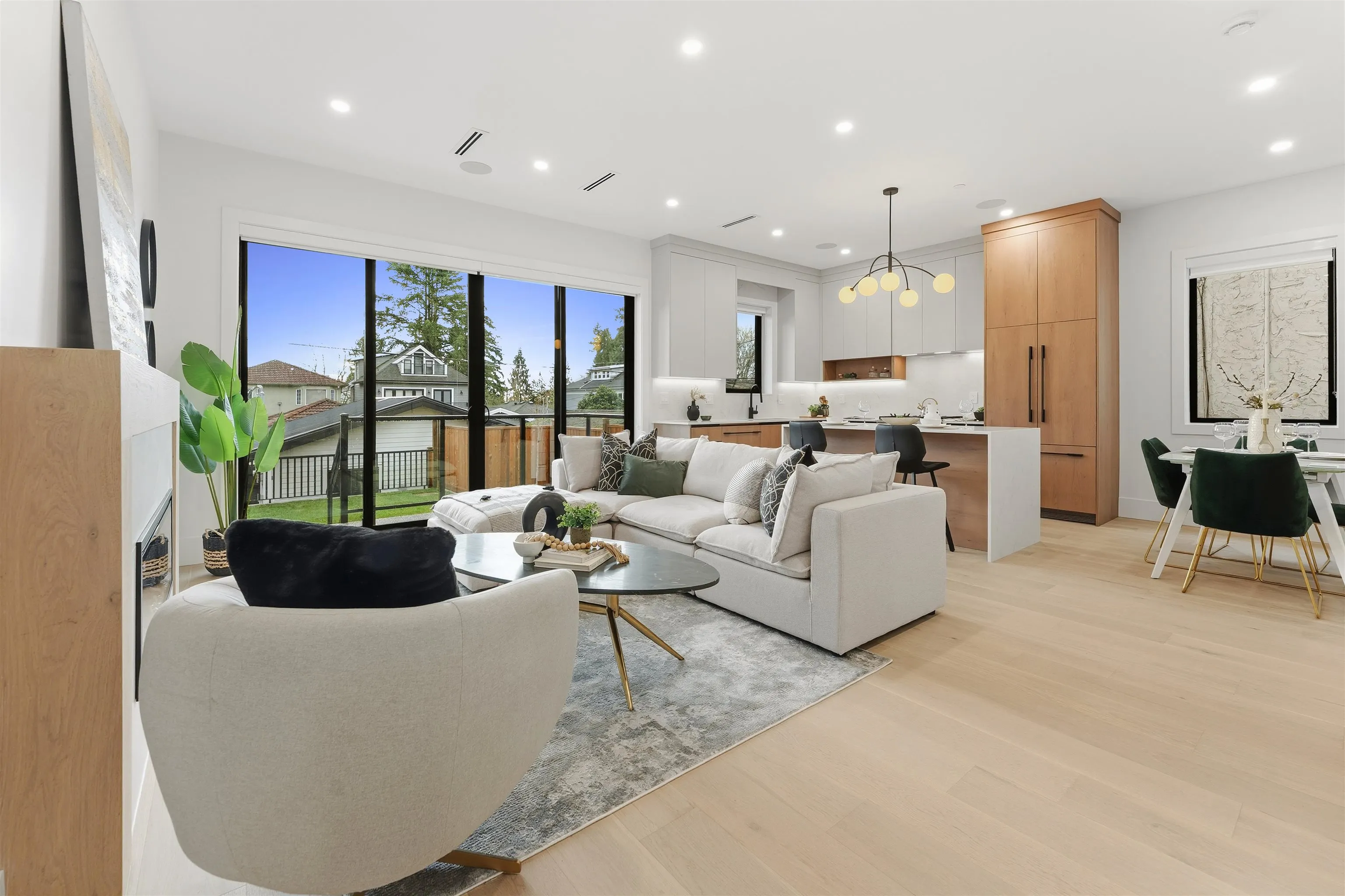 3218 W 38th Avenue #2