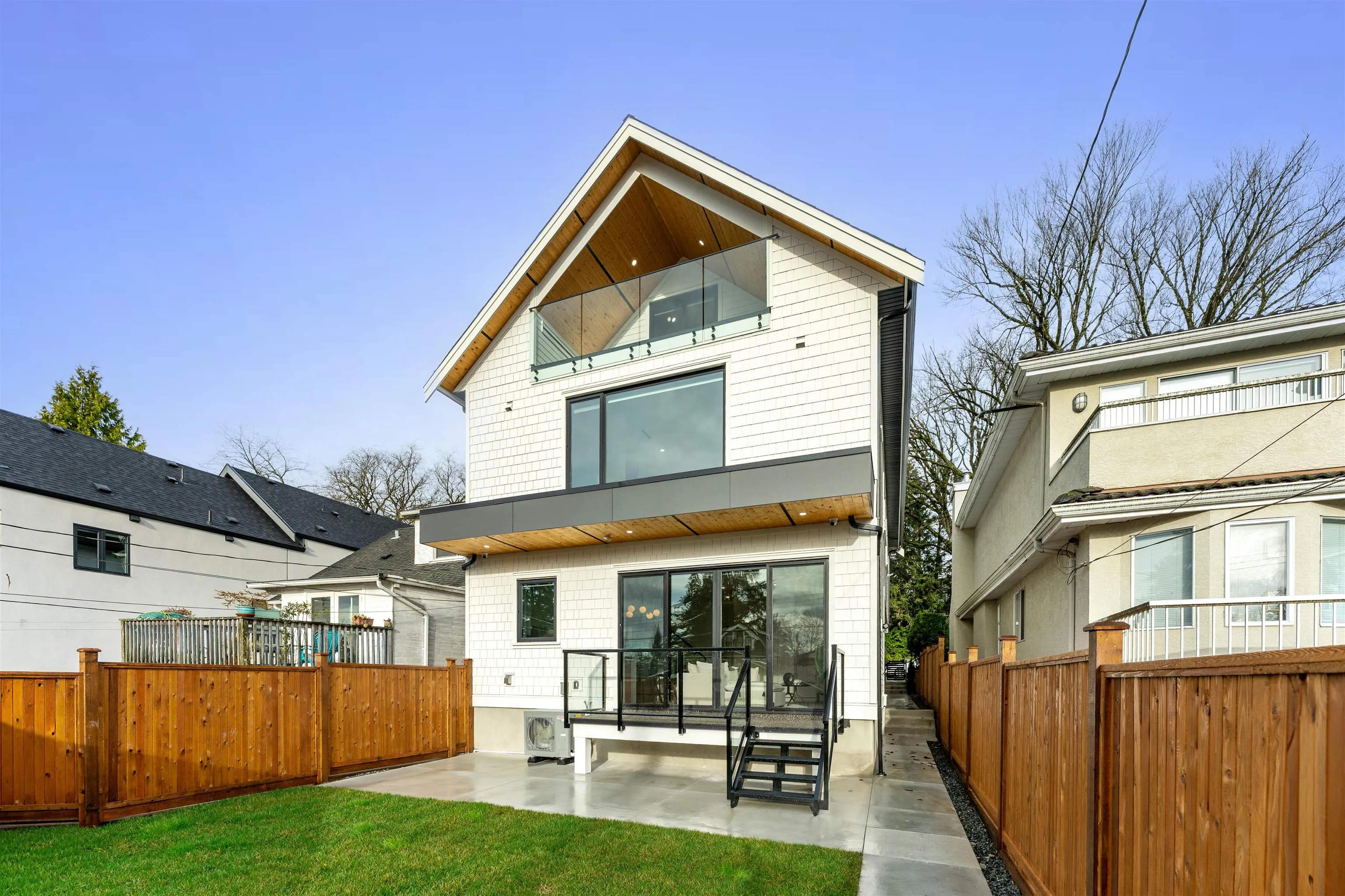 3218 W 38th Avenue #2