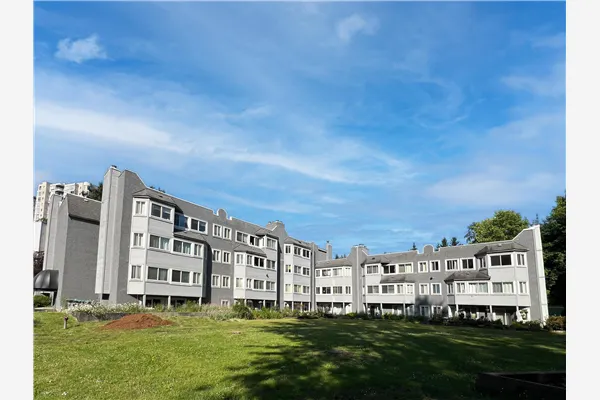 9890 Manchester Drive #508