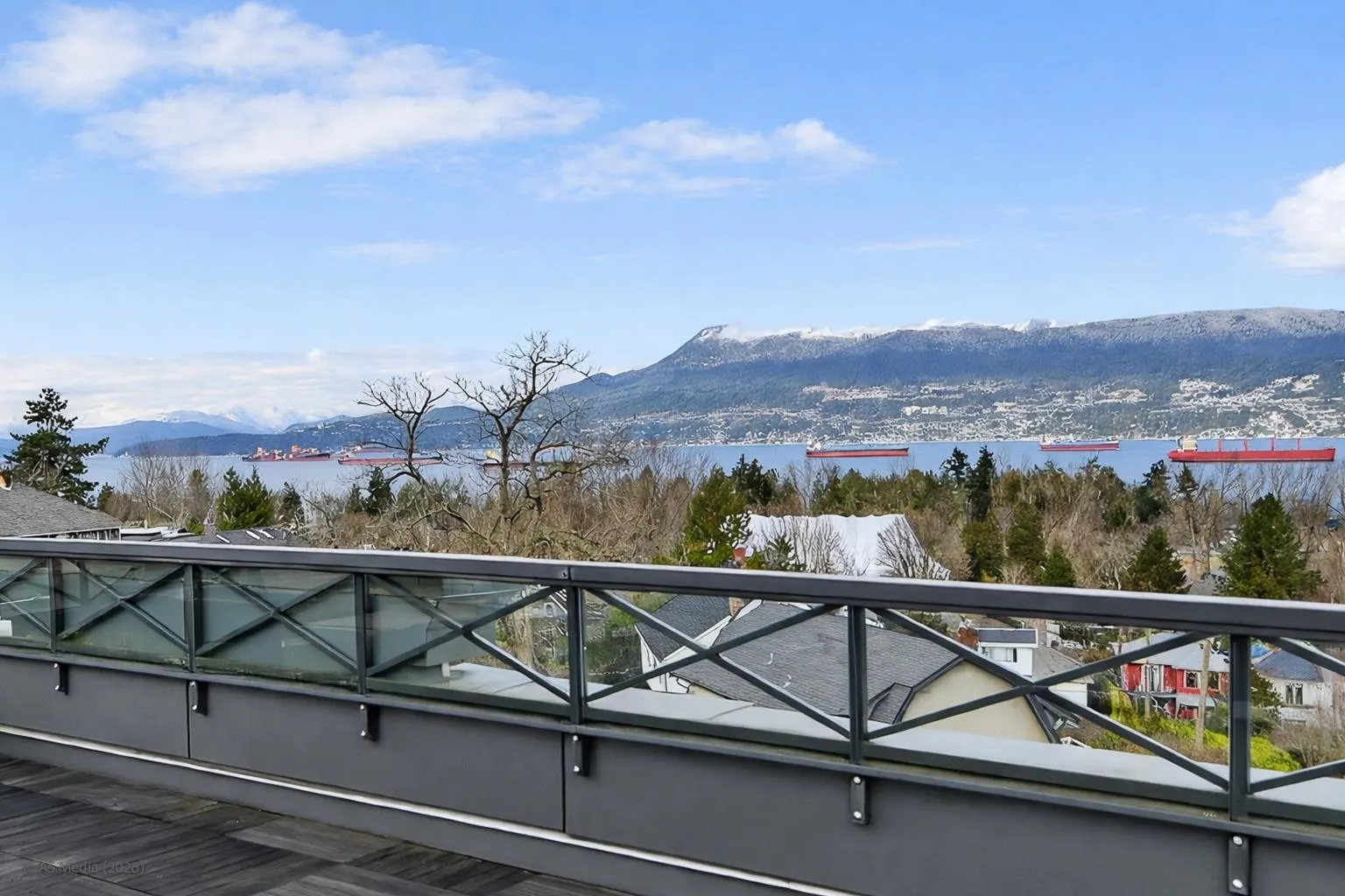 4350 Locarno Crescent