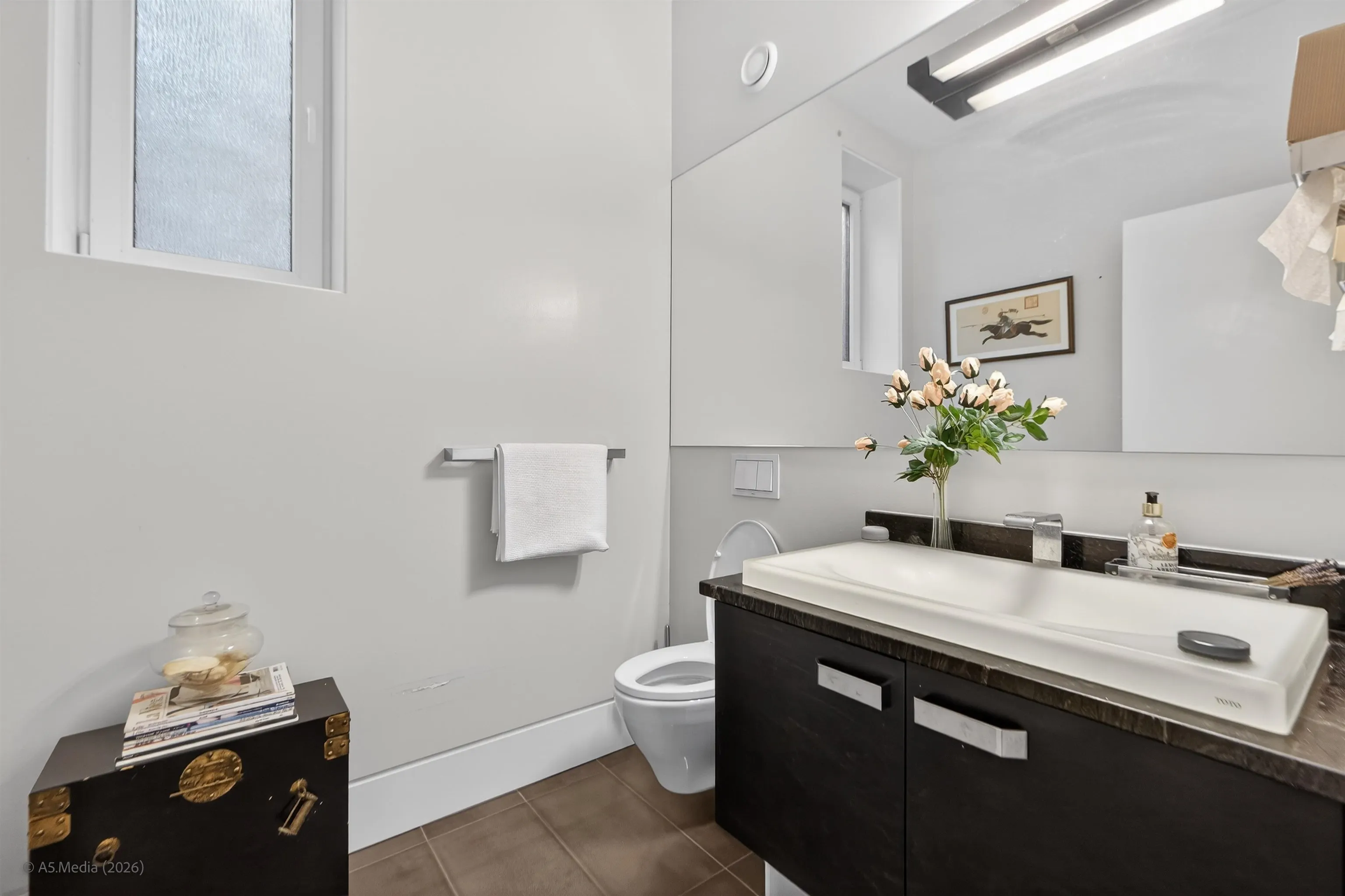 4350 Locarno Crescent