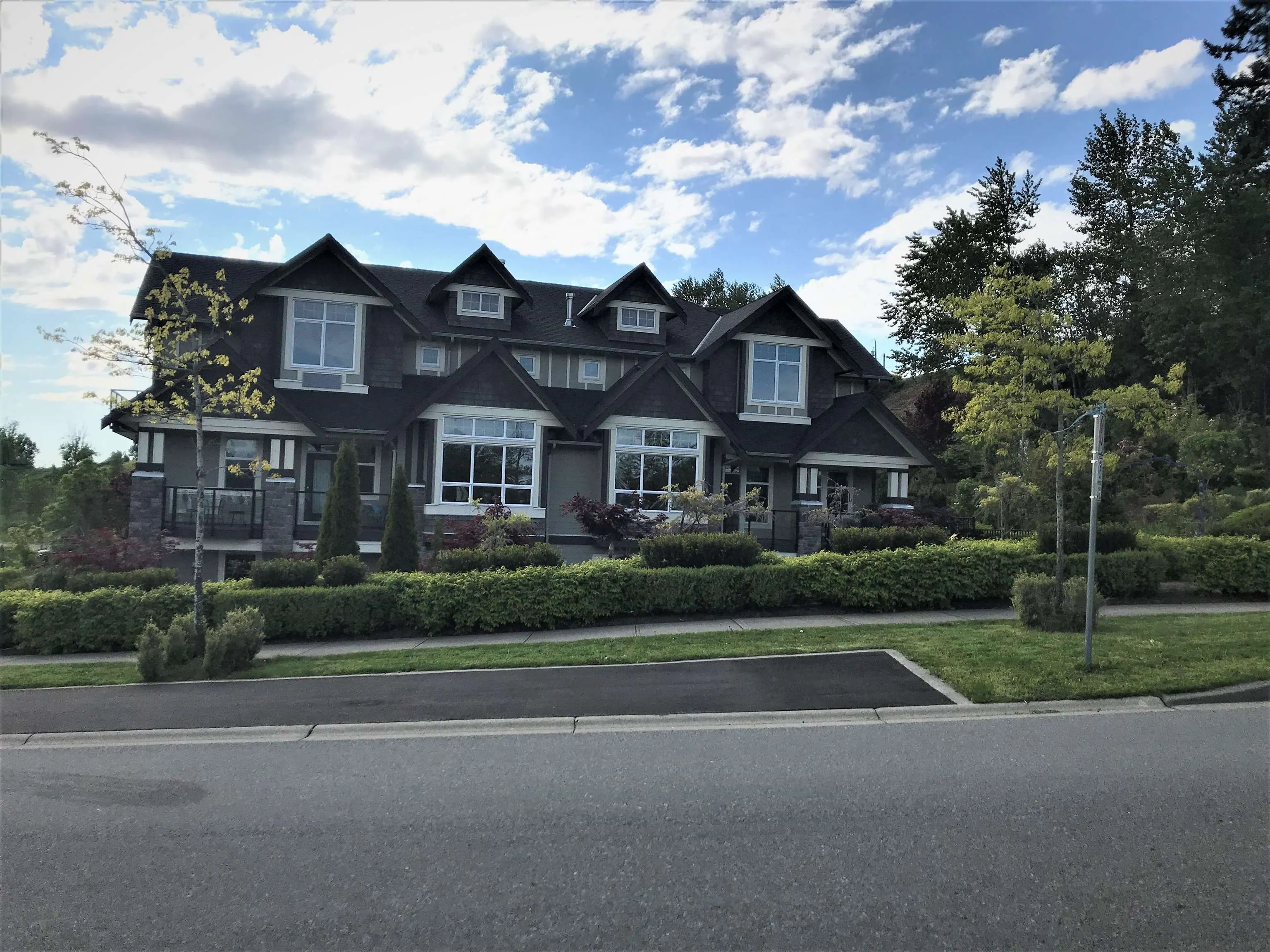 2379 Chardonnay Lane