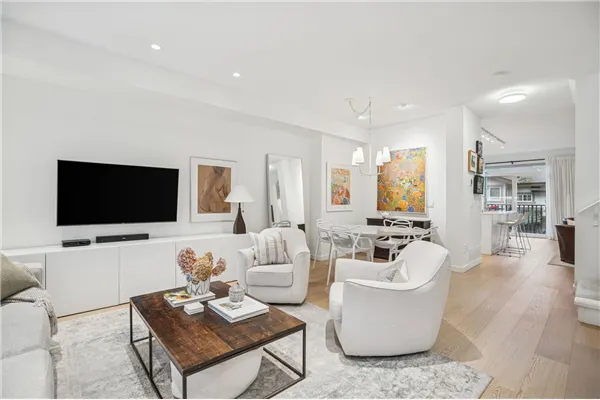 2200 Panorama Drive #117