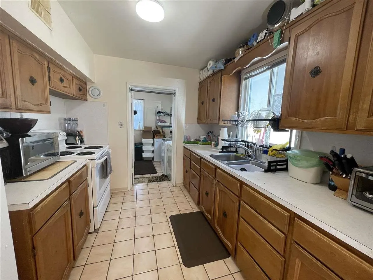 88 W 48th Avenue